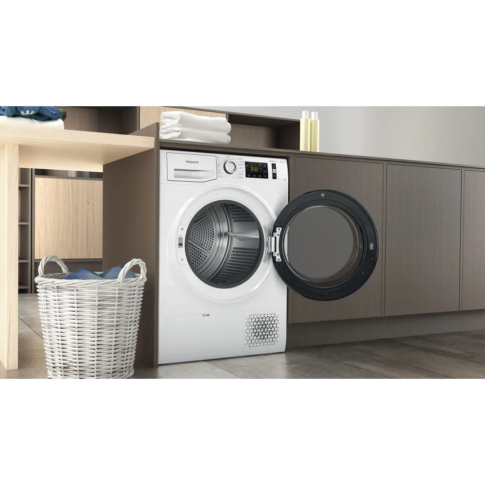 Hotpoint NT M11 92SK UK 9kg Heat Pump Tumble Dryer