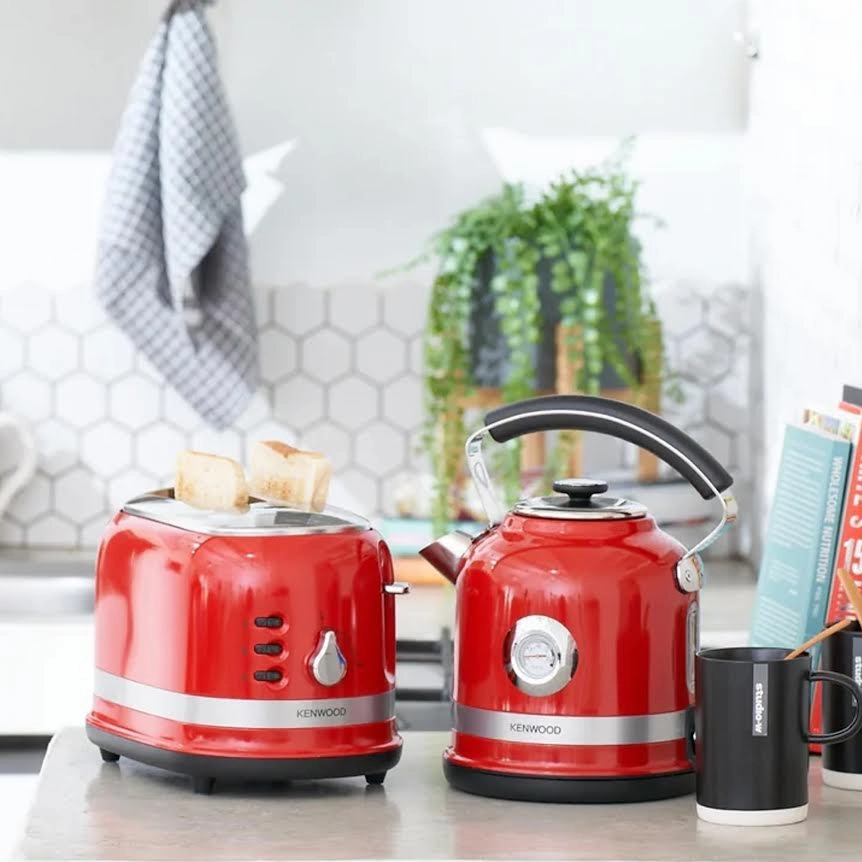 Kenwood Moderna Cordless Kettle Red