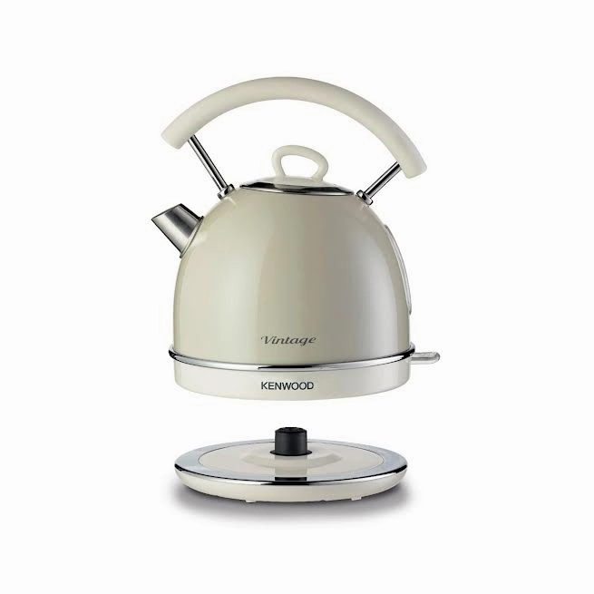 Kenwood Vintage Kettle & Toaster Breakfast Pack Cream