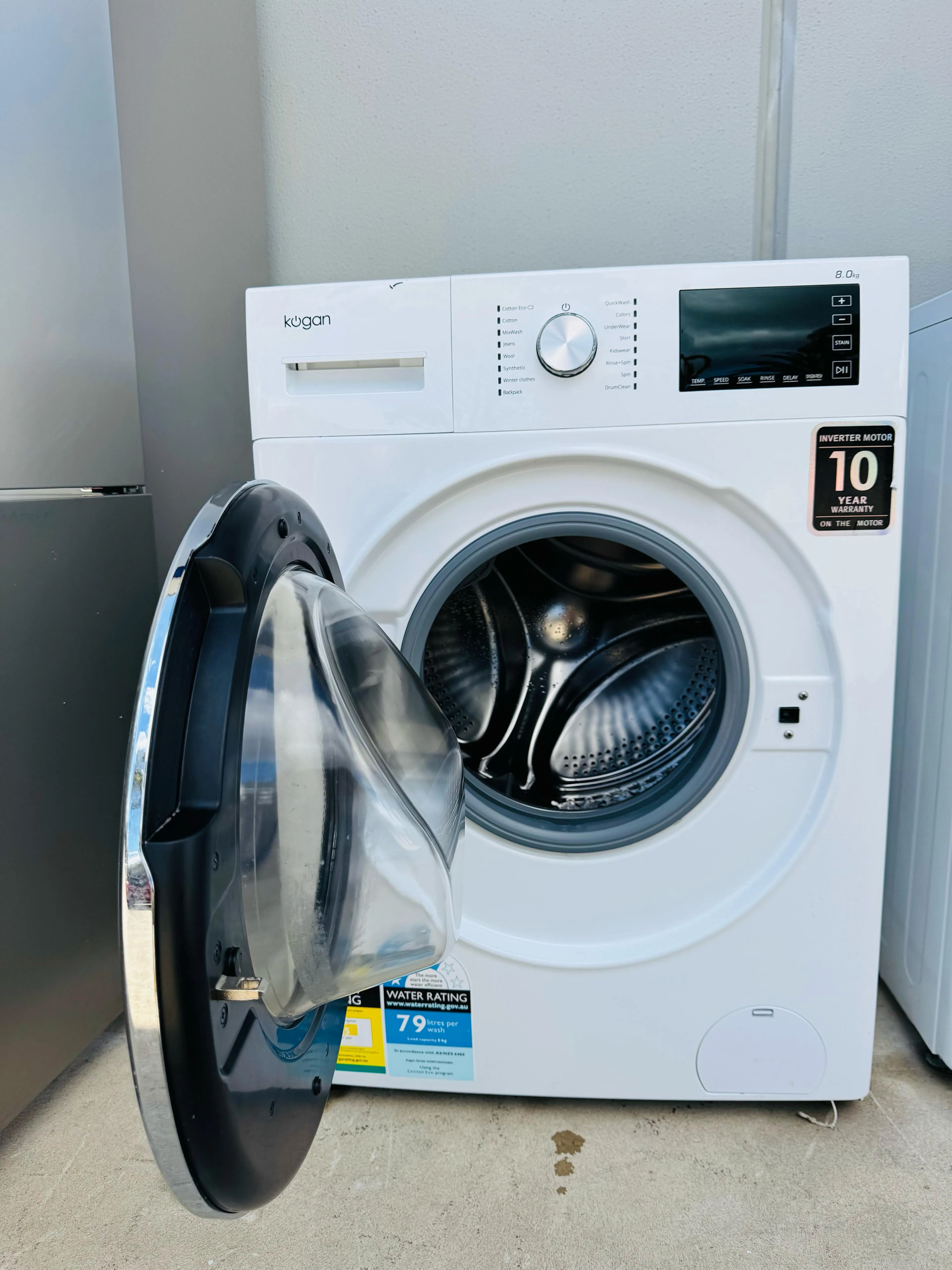 **KOGAN 8KGS FRONT LOADER WASHING MACHINE**