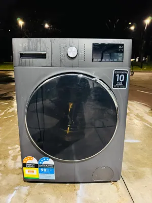 **KOGAN 9KGS FRONT LOADER WASHING MACHINE**