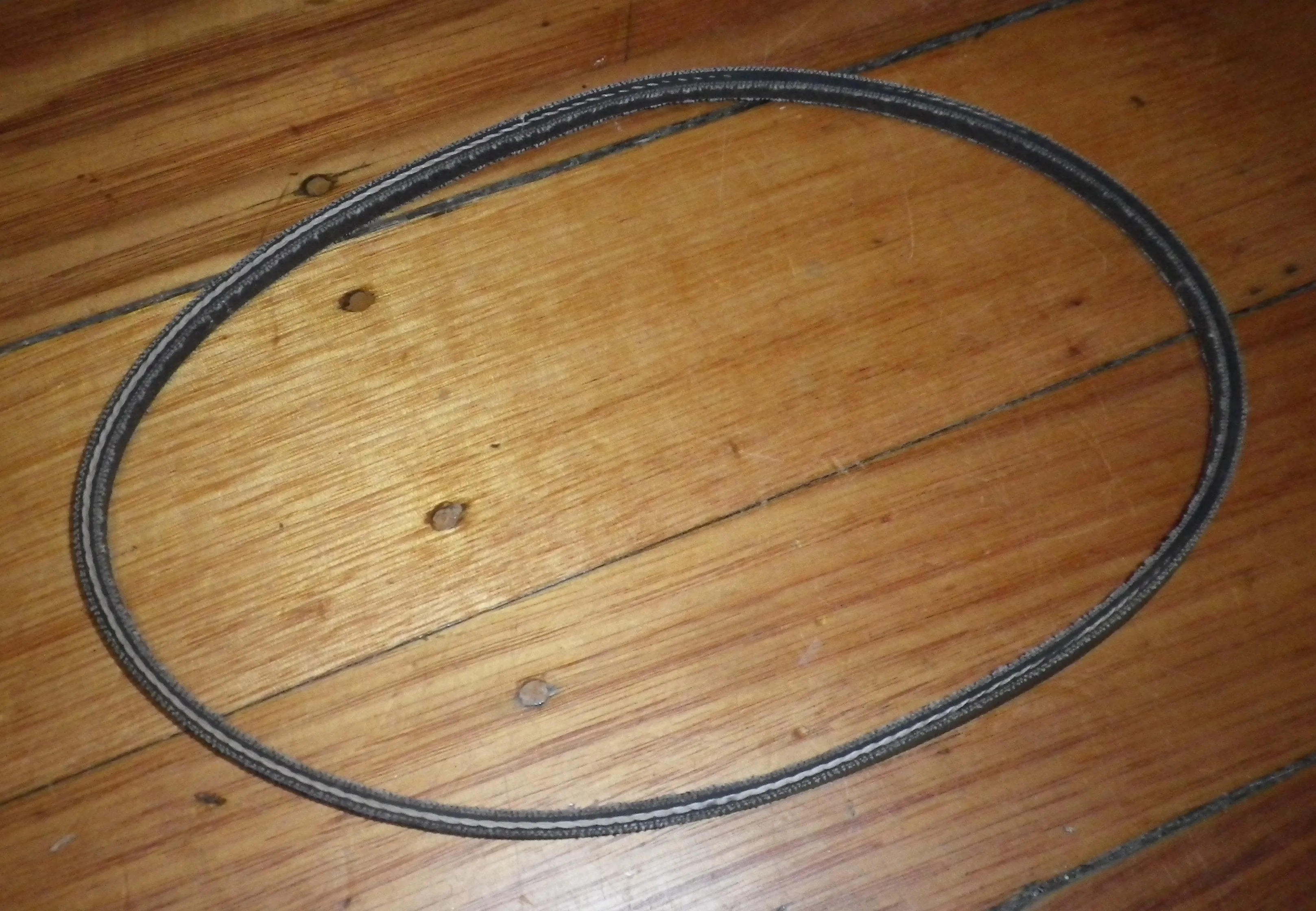 Late Model Hoover Twin Tub Genuine Spinner Drive Belt - Part # 716882