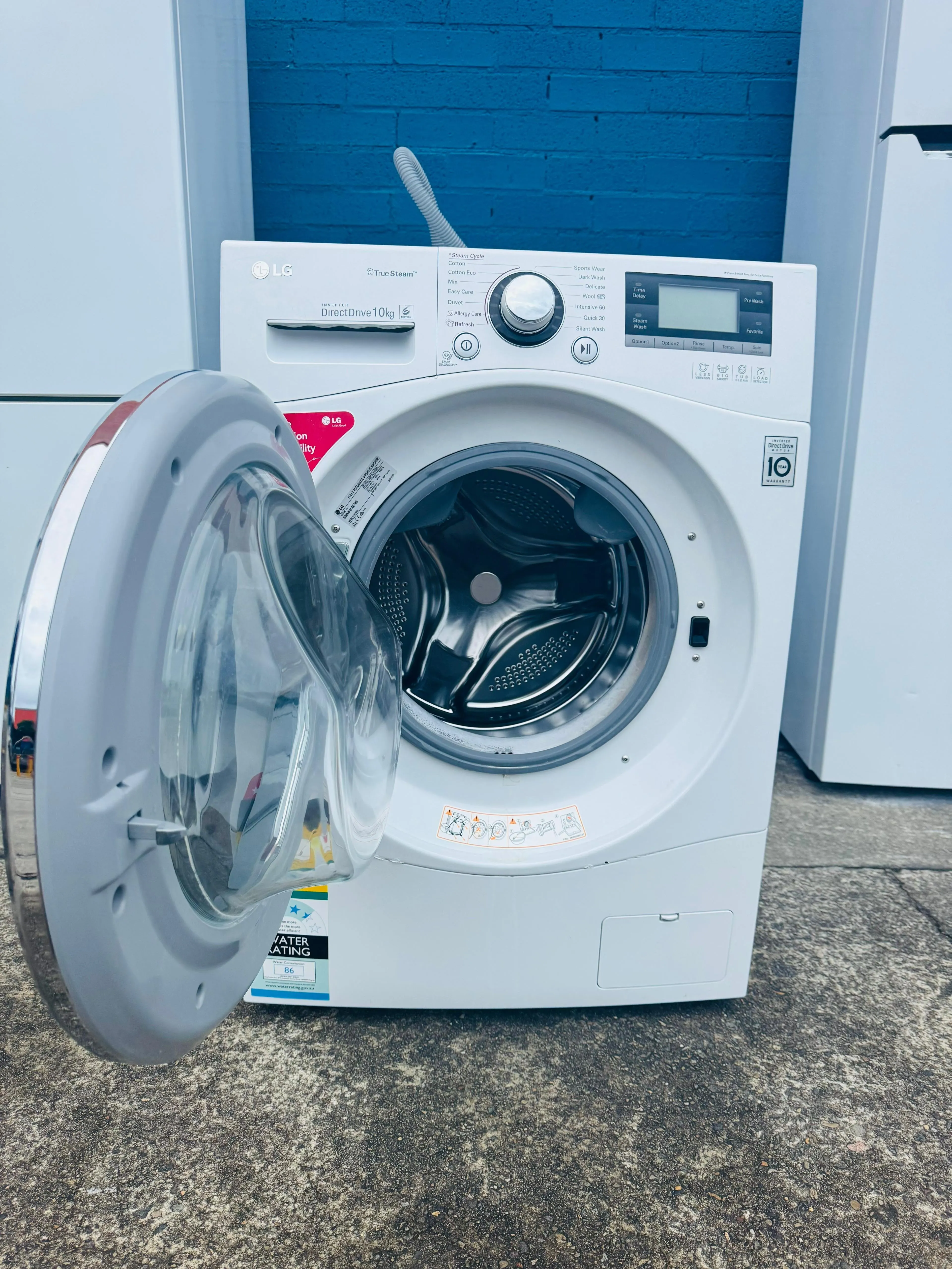 **LG 10 KGS FRONT LOADER WASHING MACHINE**