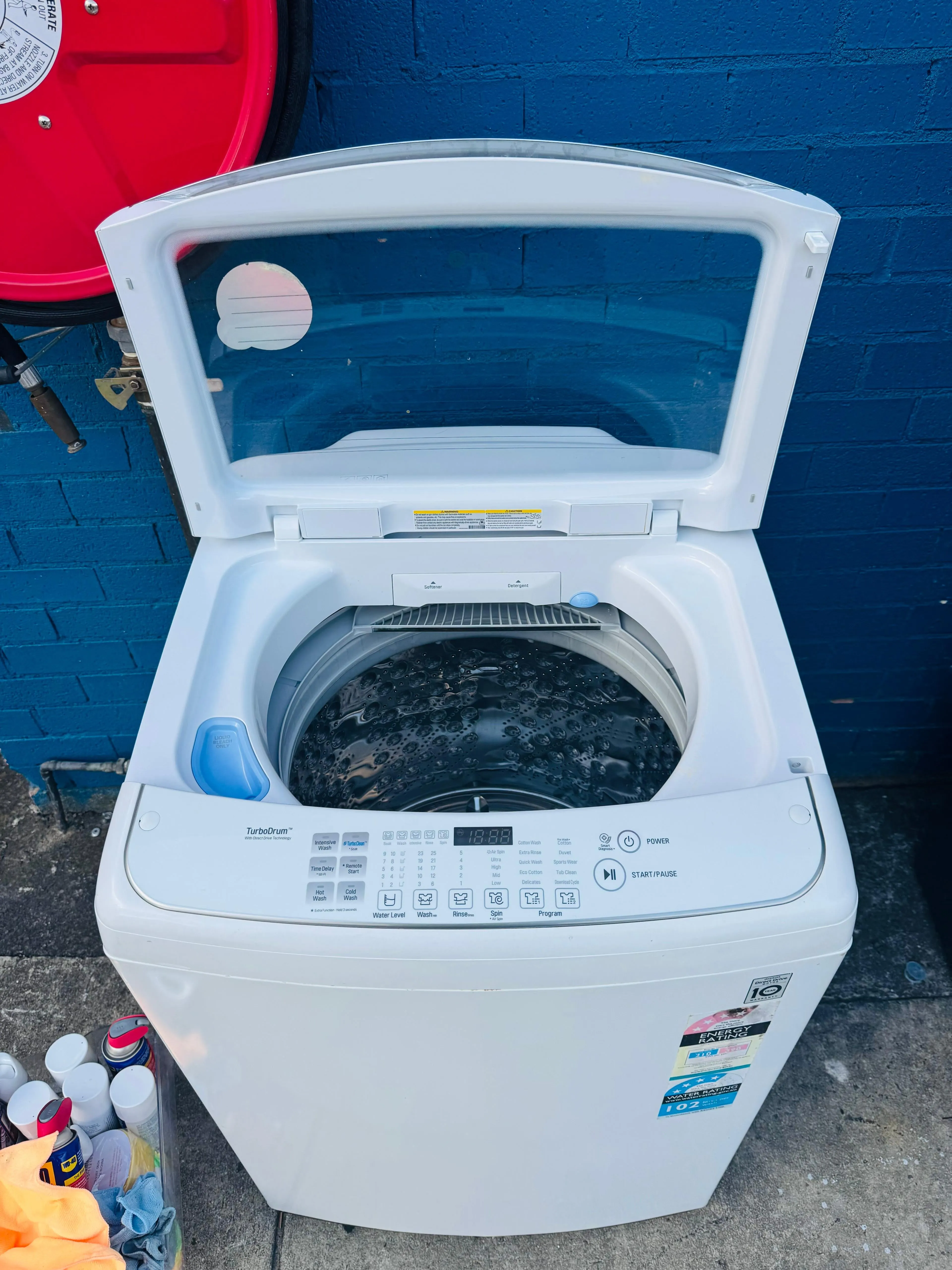 **LG 10 KGS TOP LOADER WASHING MACHINE**