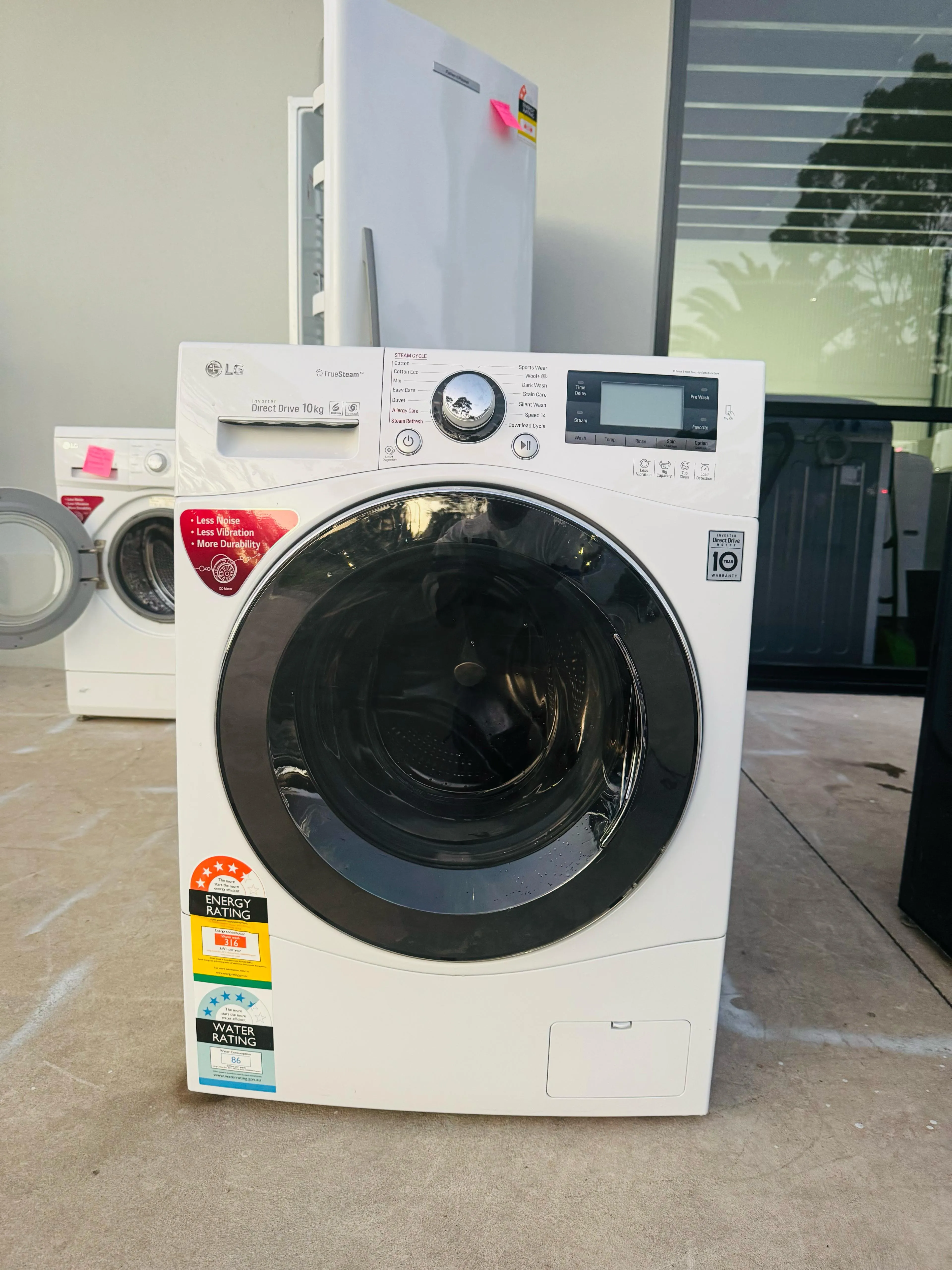 *LG 10KGS FRONT LOADER WASHING MACHINE** FREE DELIVERY