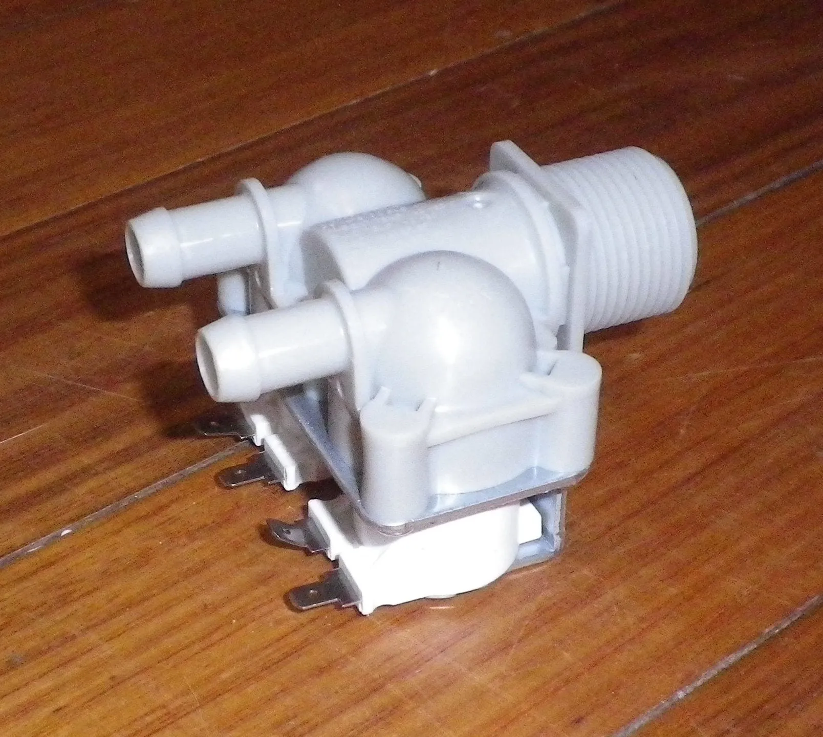 LG 10mm Straight Through Dual 12volt Inlet Valve - Part # 5220FR2067R
