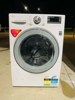 **LG 13 KGS FRONT LOADER WASHING MACHINE**