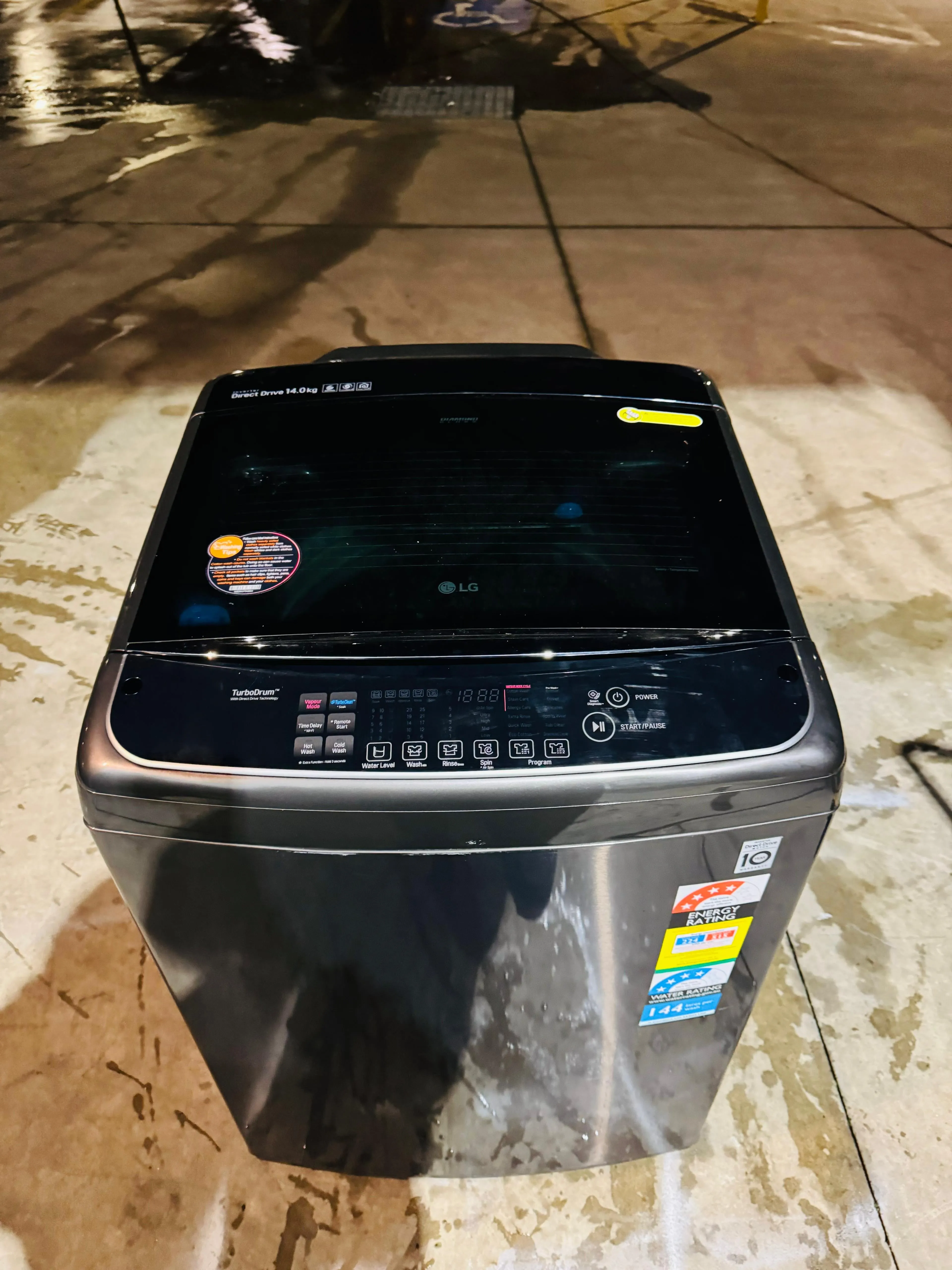 **LG 14KGS TOP LOADER WASHING MACHINE**
