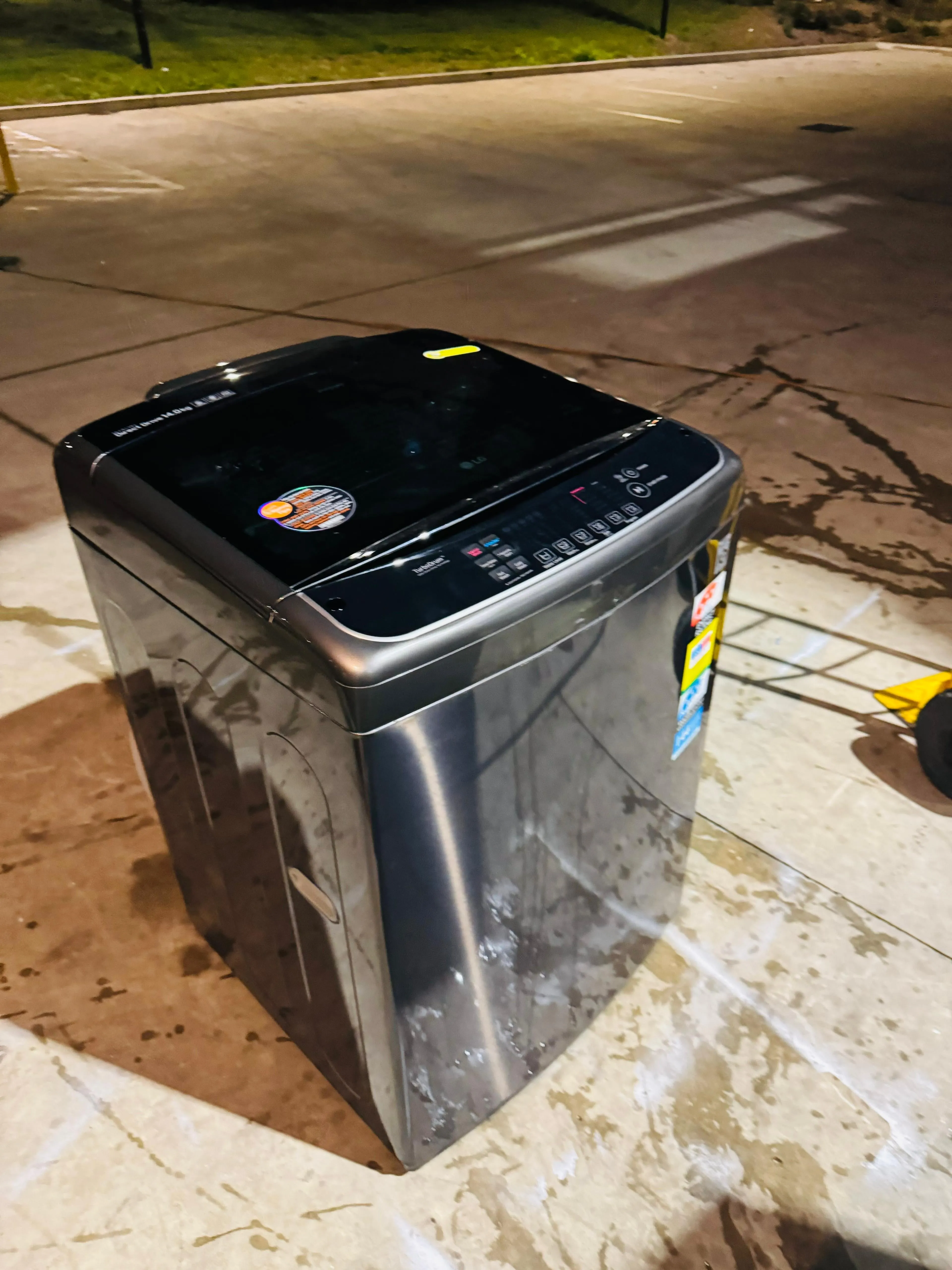 **LG 14KGS TOP LOADER WASHING MACHINE**