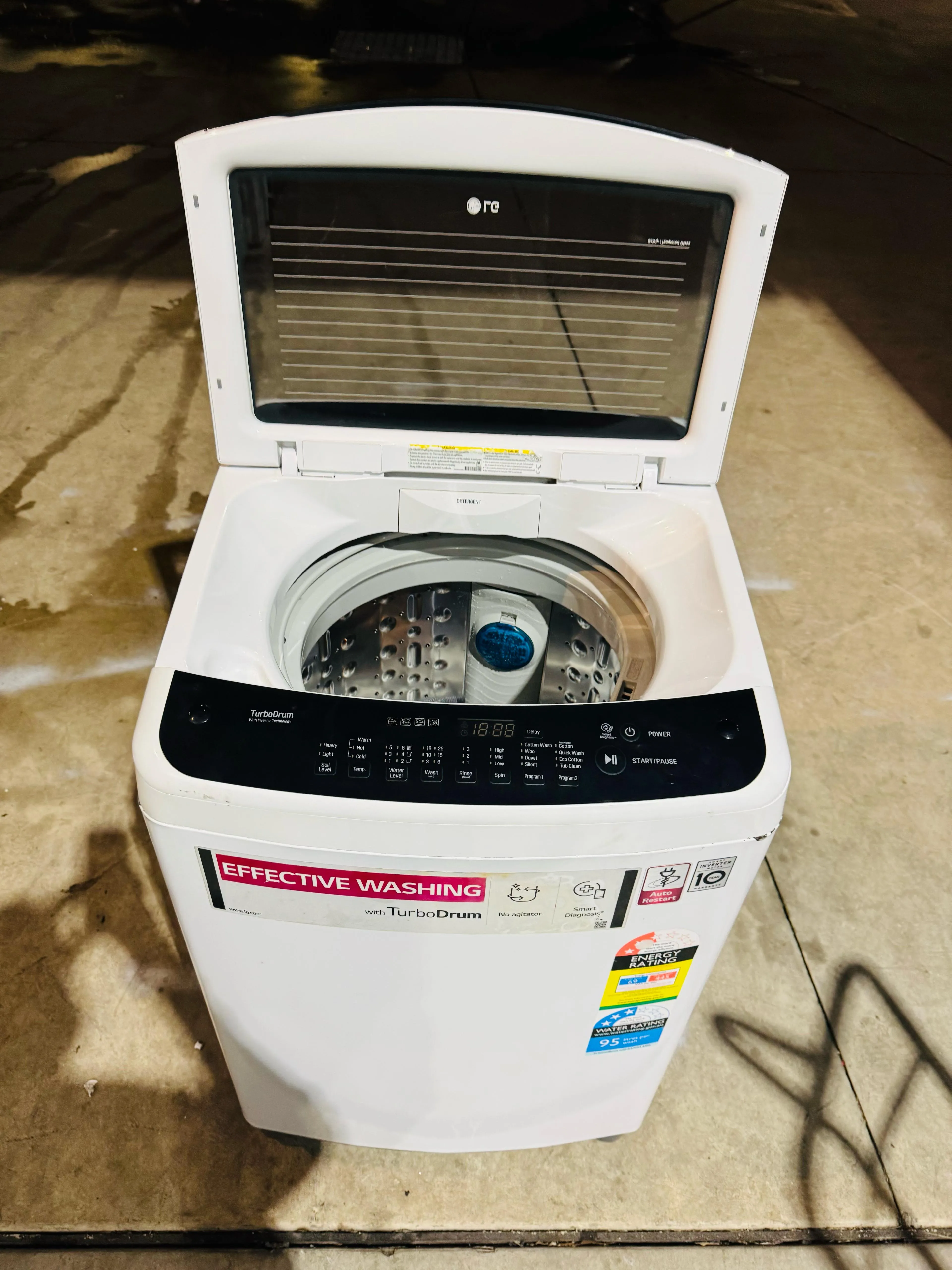 **LG 6.5 KGS TOP LOADER WASHING MACHINE** FREE DELIVERY