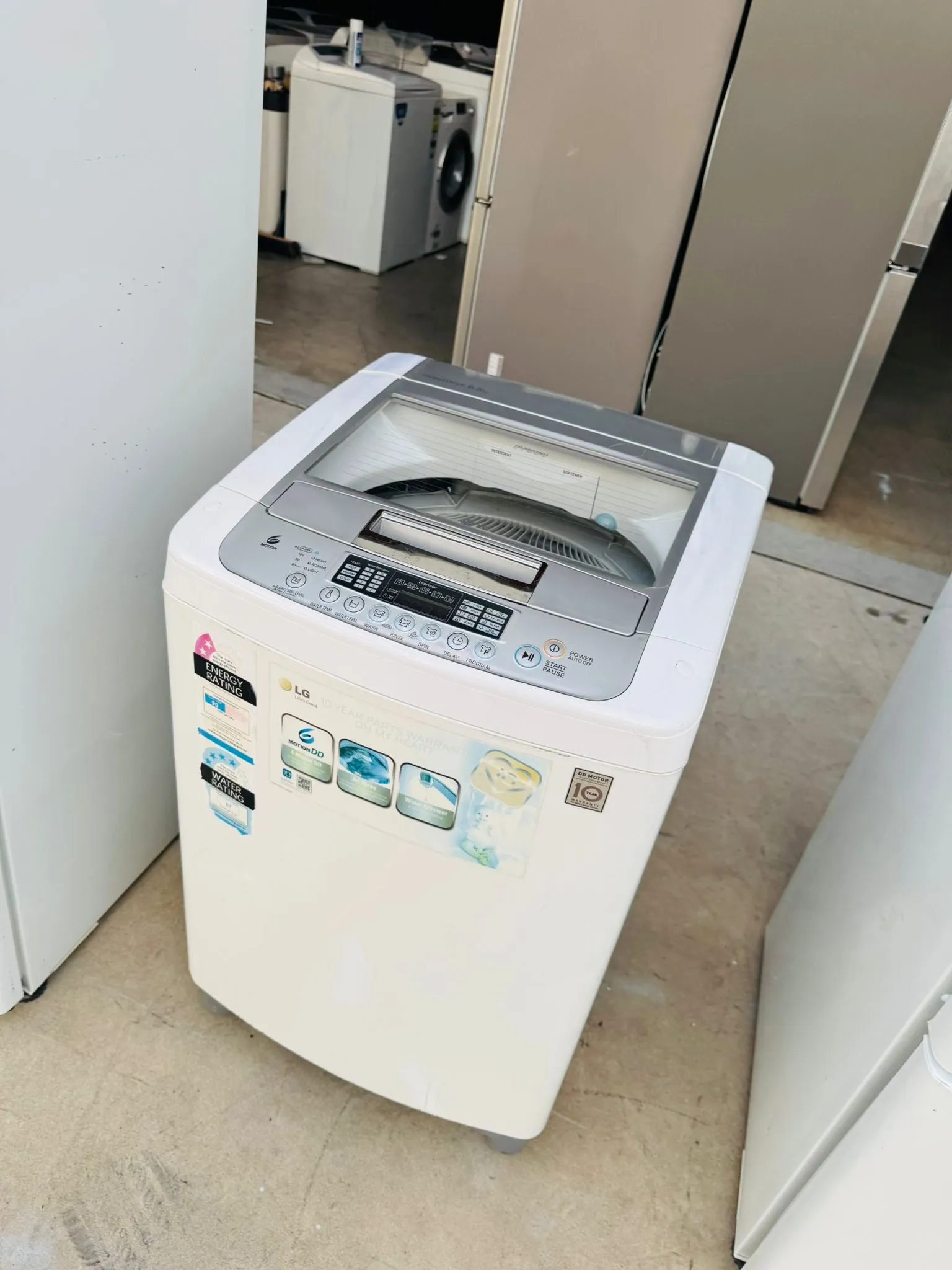**LG 6.5 KGS TOP LOADER WASHING MACHINE**