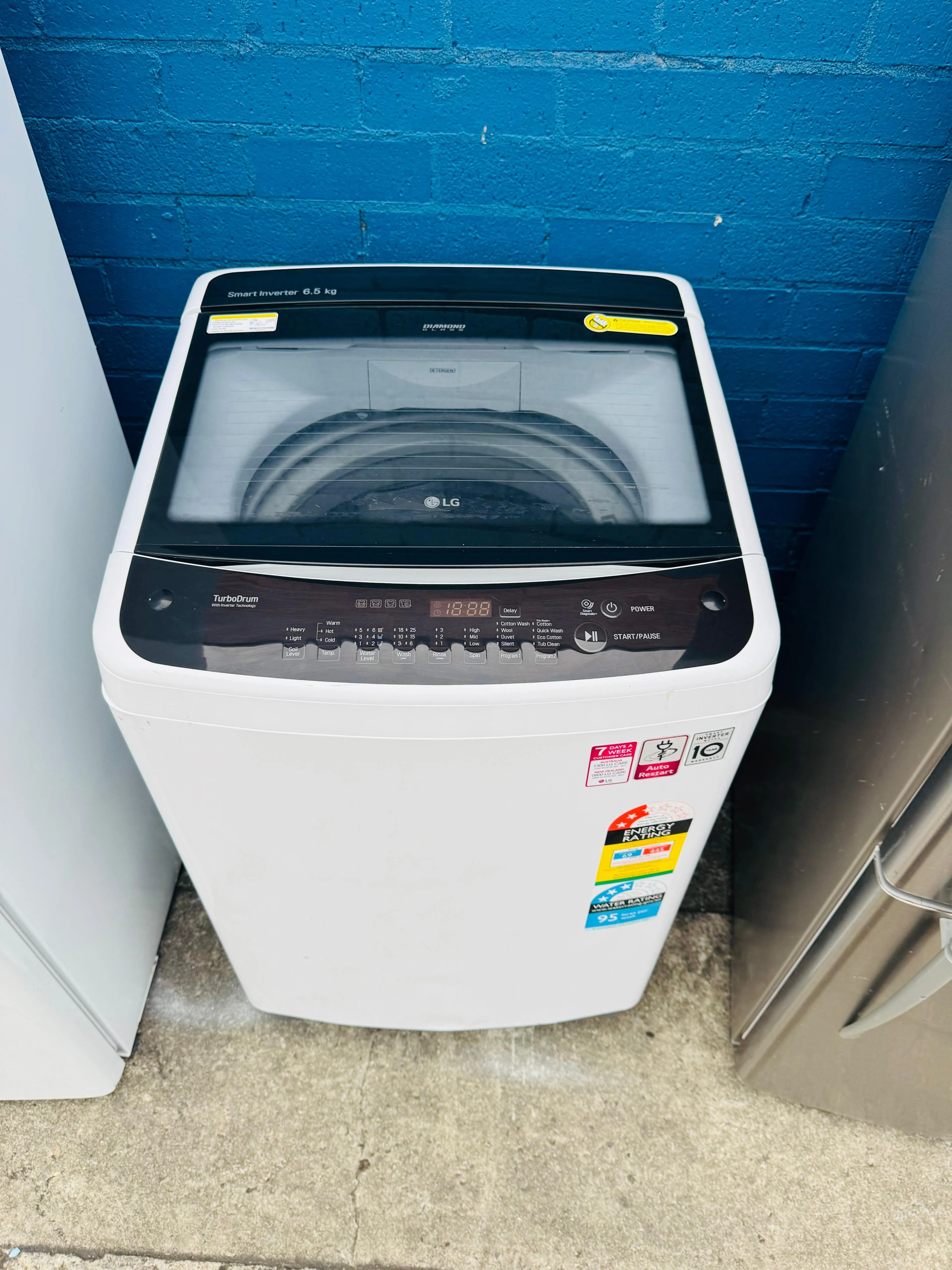 **LG 6.5 KGS TOP LOADER WASHING MACHINE**