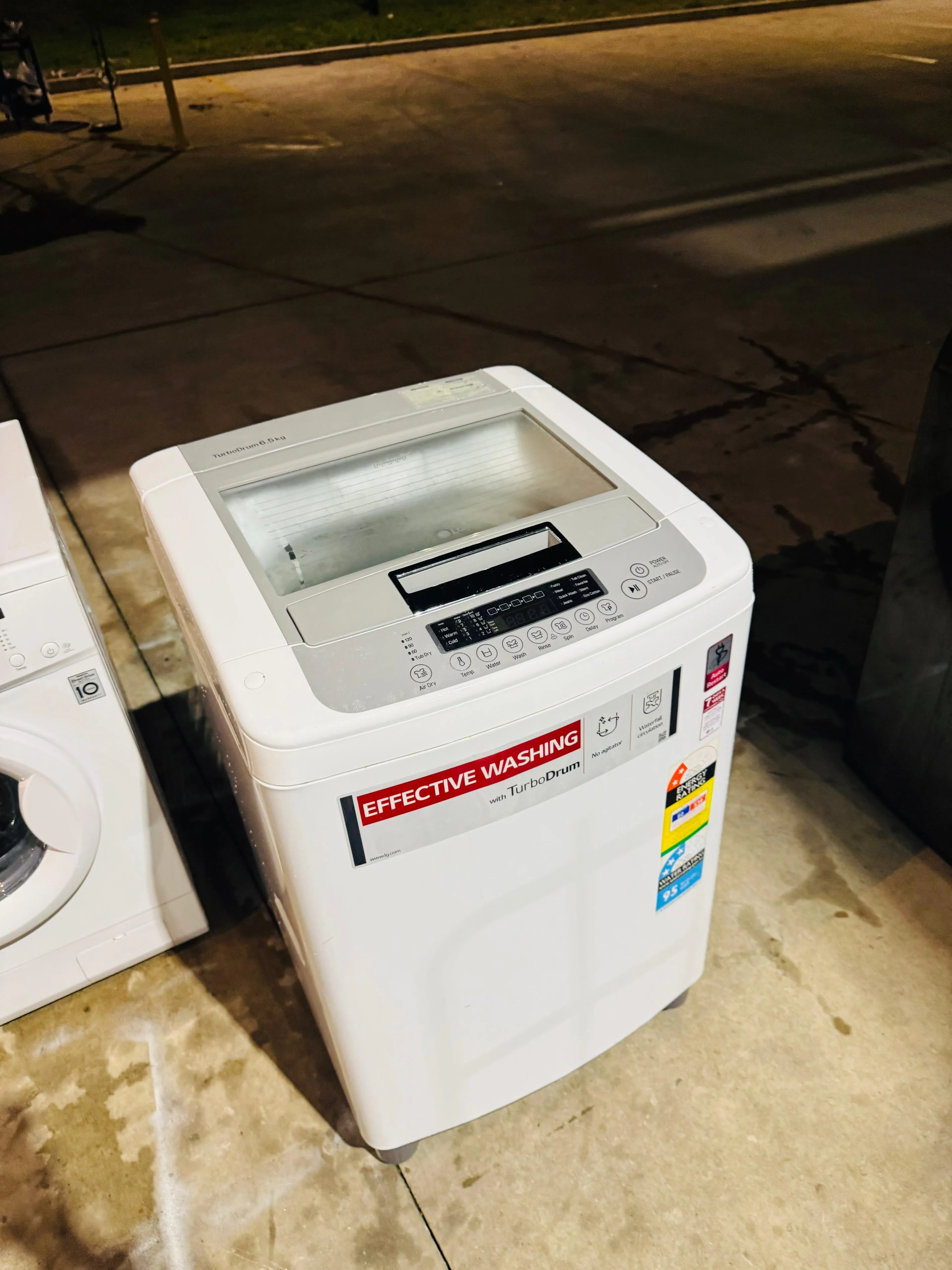 **LG 6.5 KGS TOP LOADER WASHING MACHINE**