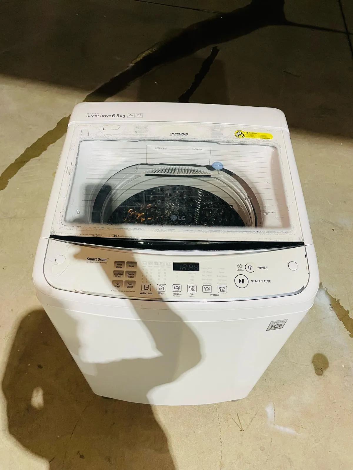 **LG 6.5 KGS TOP LOADER WASHING MACHINE**