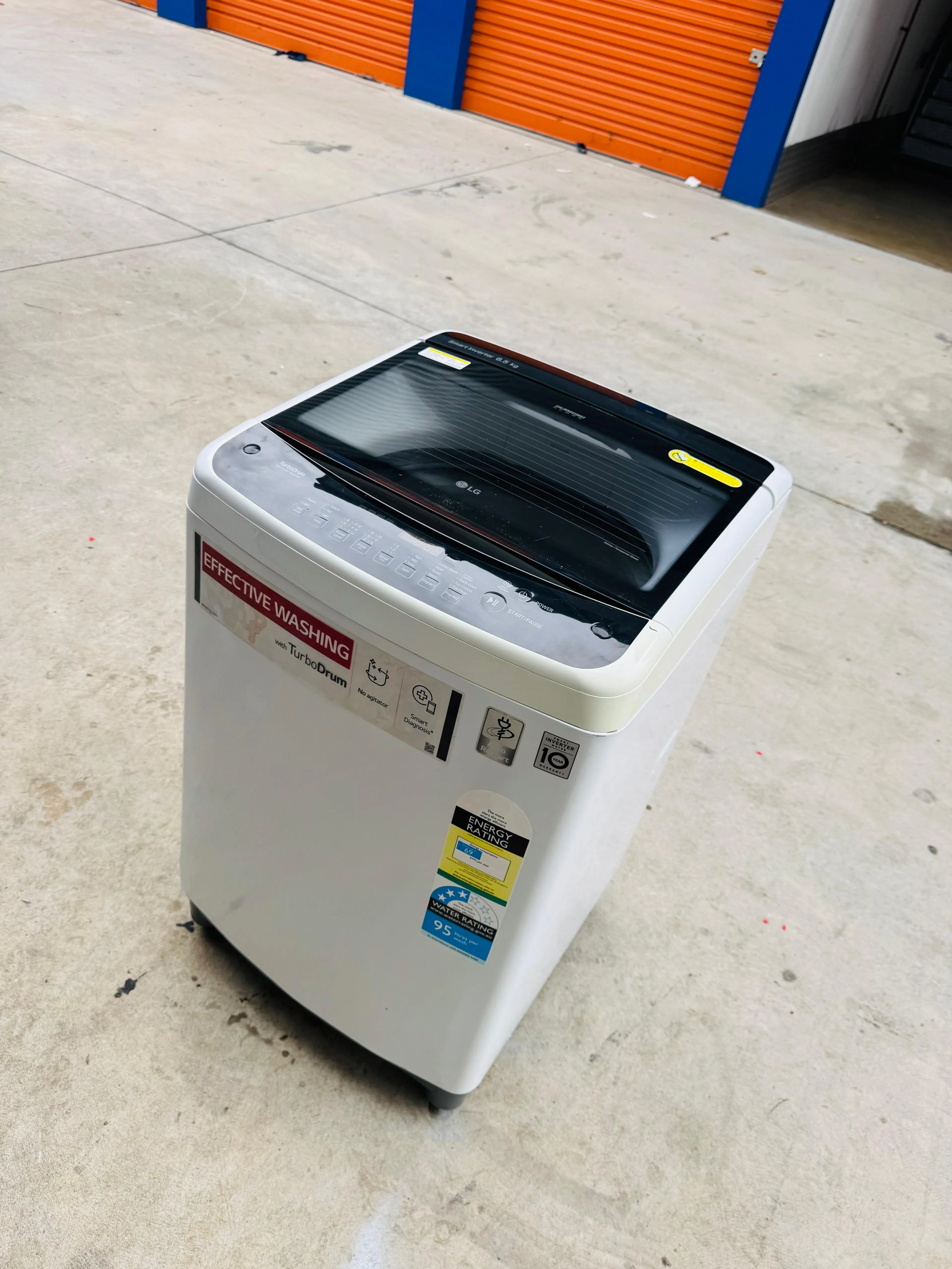 **LG 6.5 KGS TOP LOADER WASHING MACHINE**