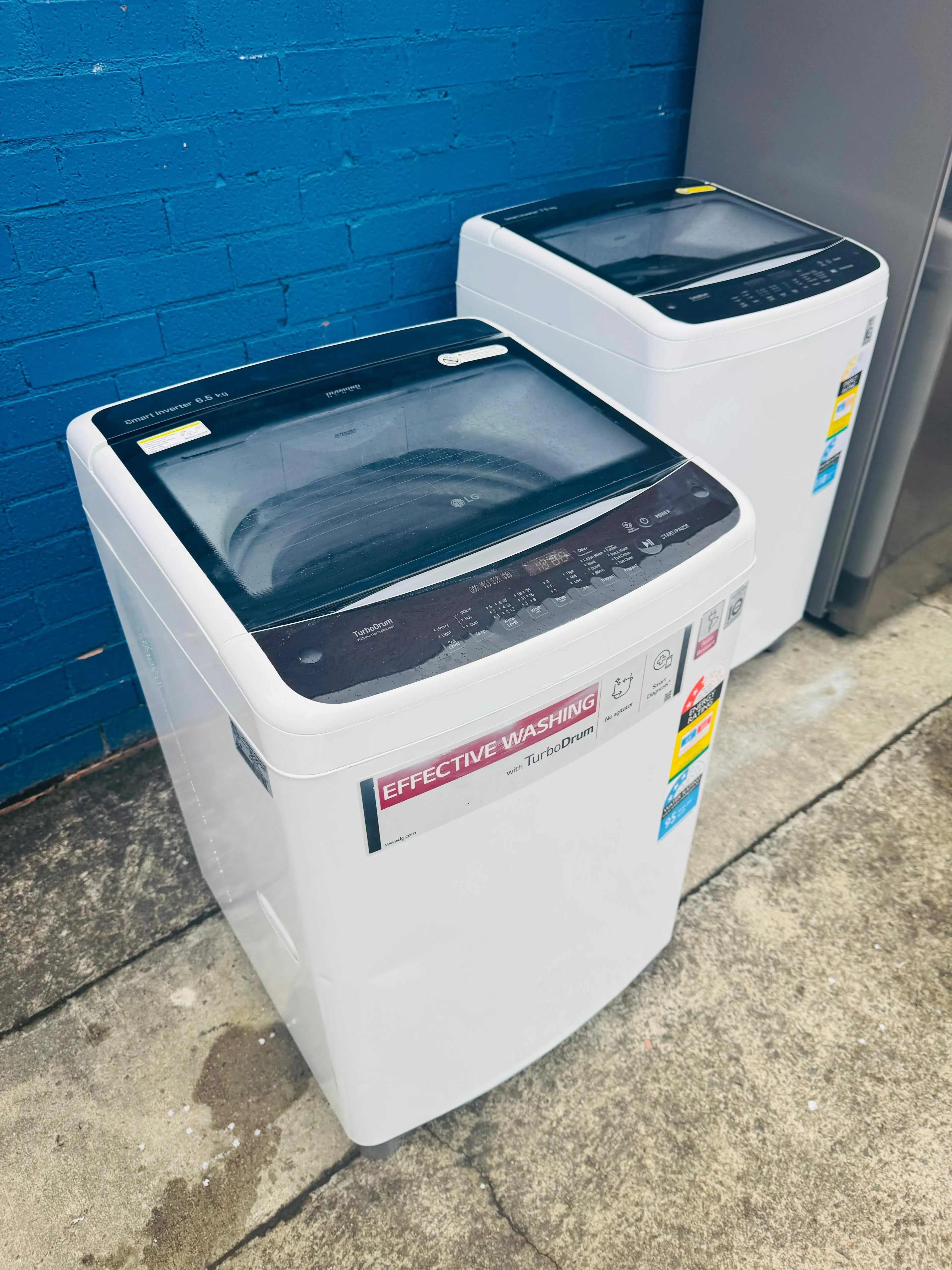**LG 6.5 KGS TOP LOADER WASHING MACHINE**