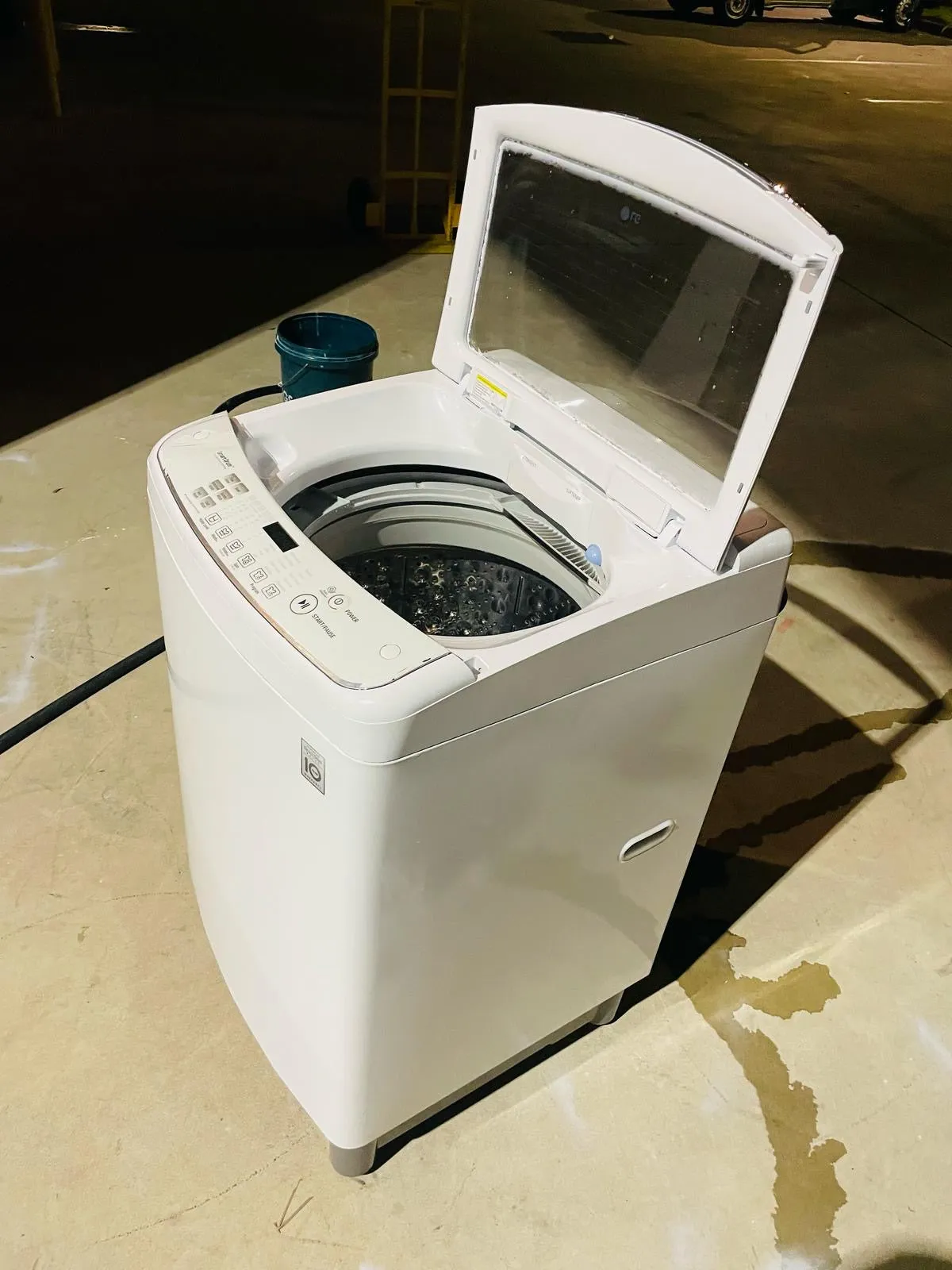**LG 6.5 KGS TOP LOADER WASHING MACHINE**