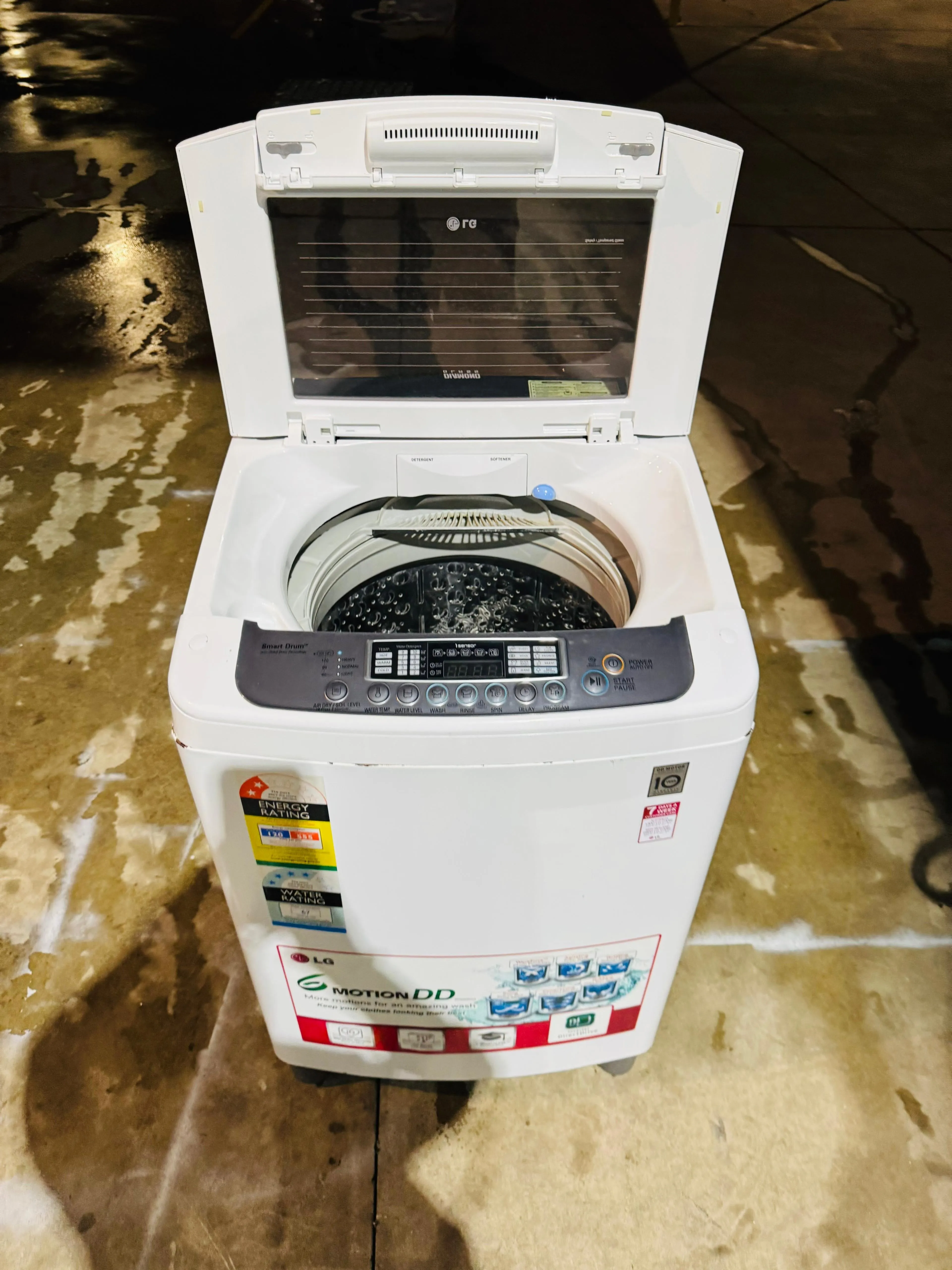 **LG 6.5 KGS TOP LOADER WASHING MACHINE**