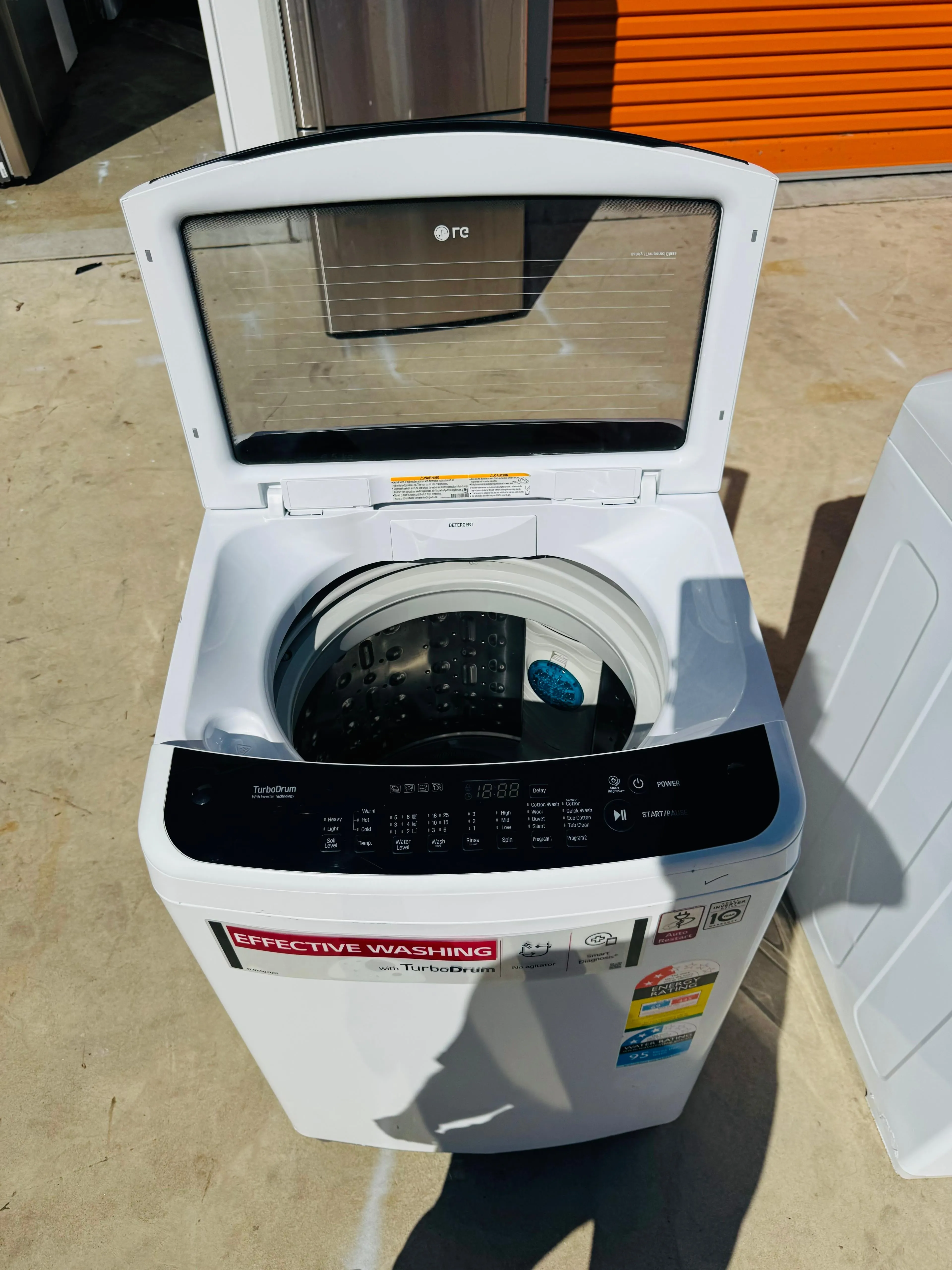 **LG 6.5 KGS TOP LOADER WASHING MACHINE**