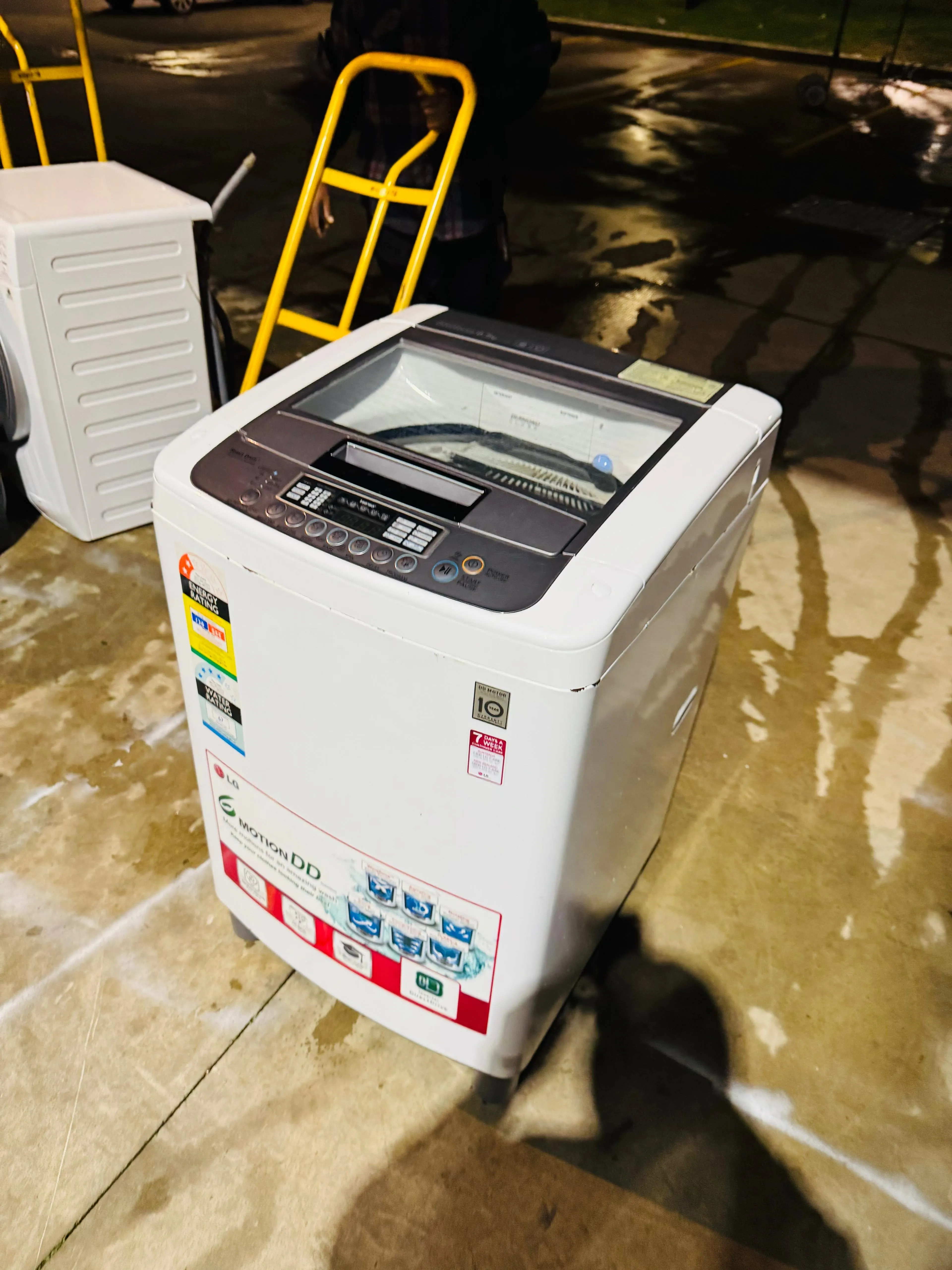 **LG 6.5 KGS TOP LOADER WASHING MACHINE**