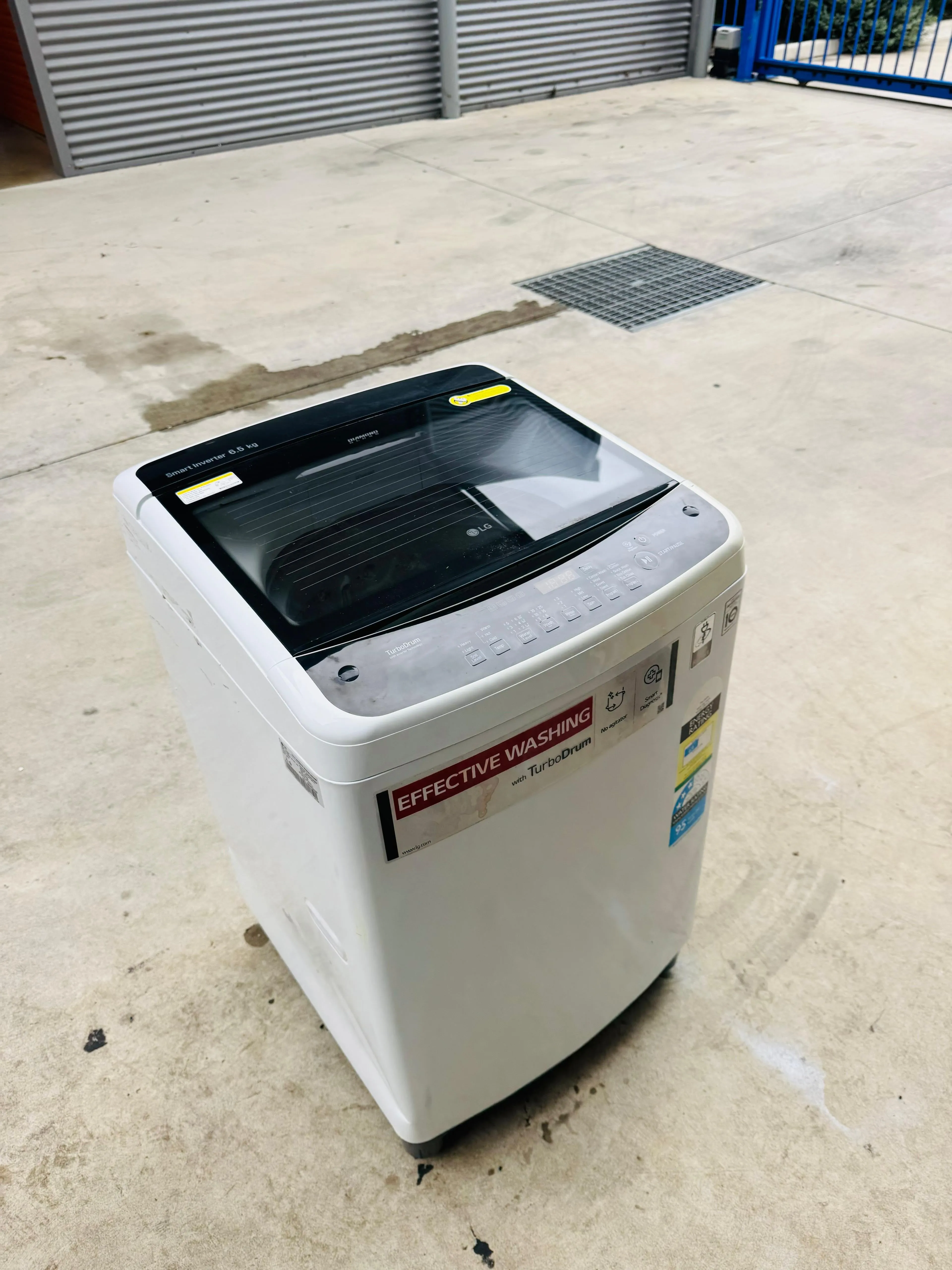 **LG 6.5 KGS TOP LOADER WASHING MACHINE**