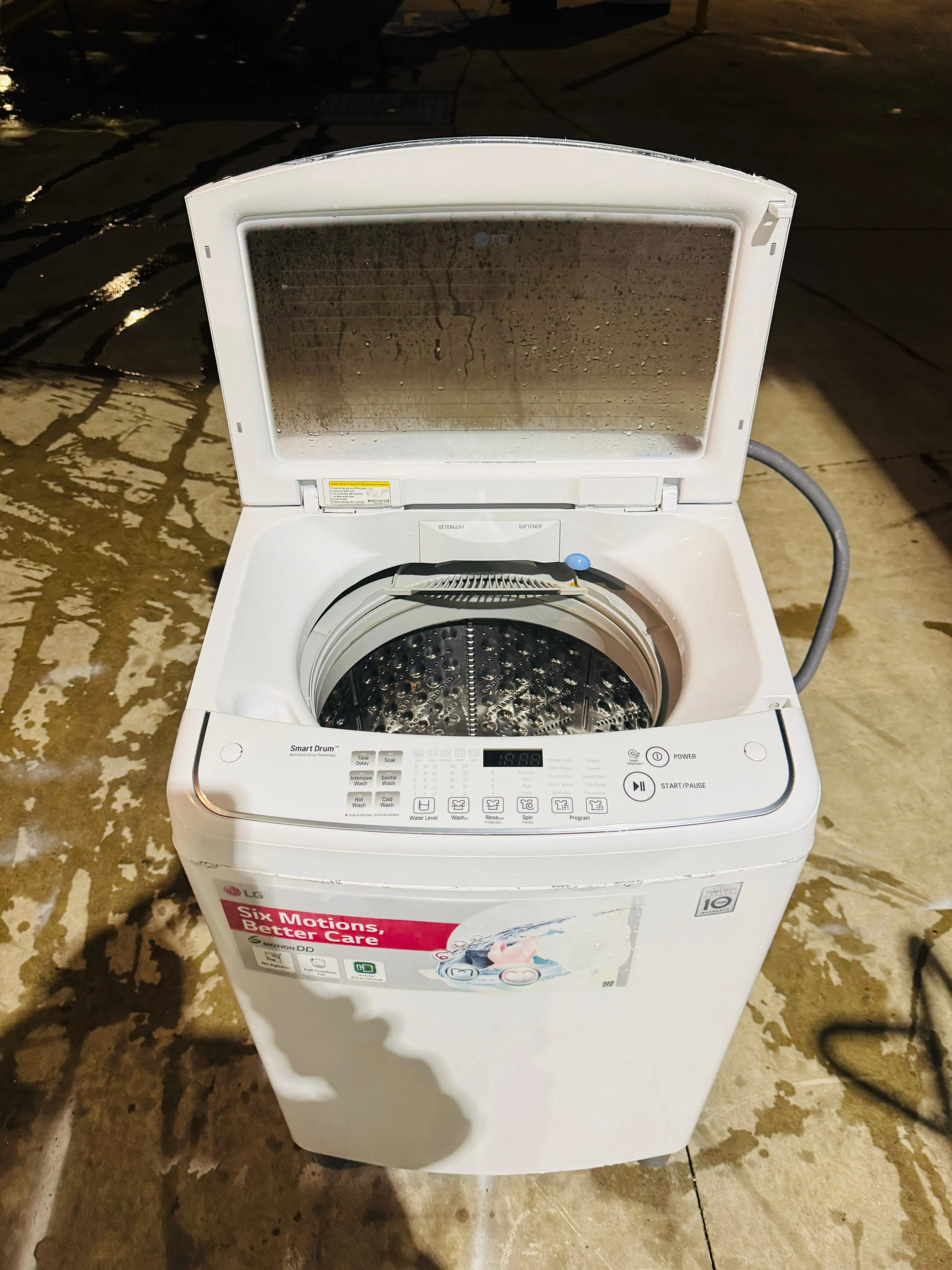 **LG 6.5 KGS TOP LOADER WASHING MACHINE**