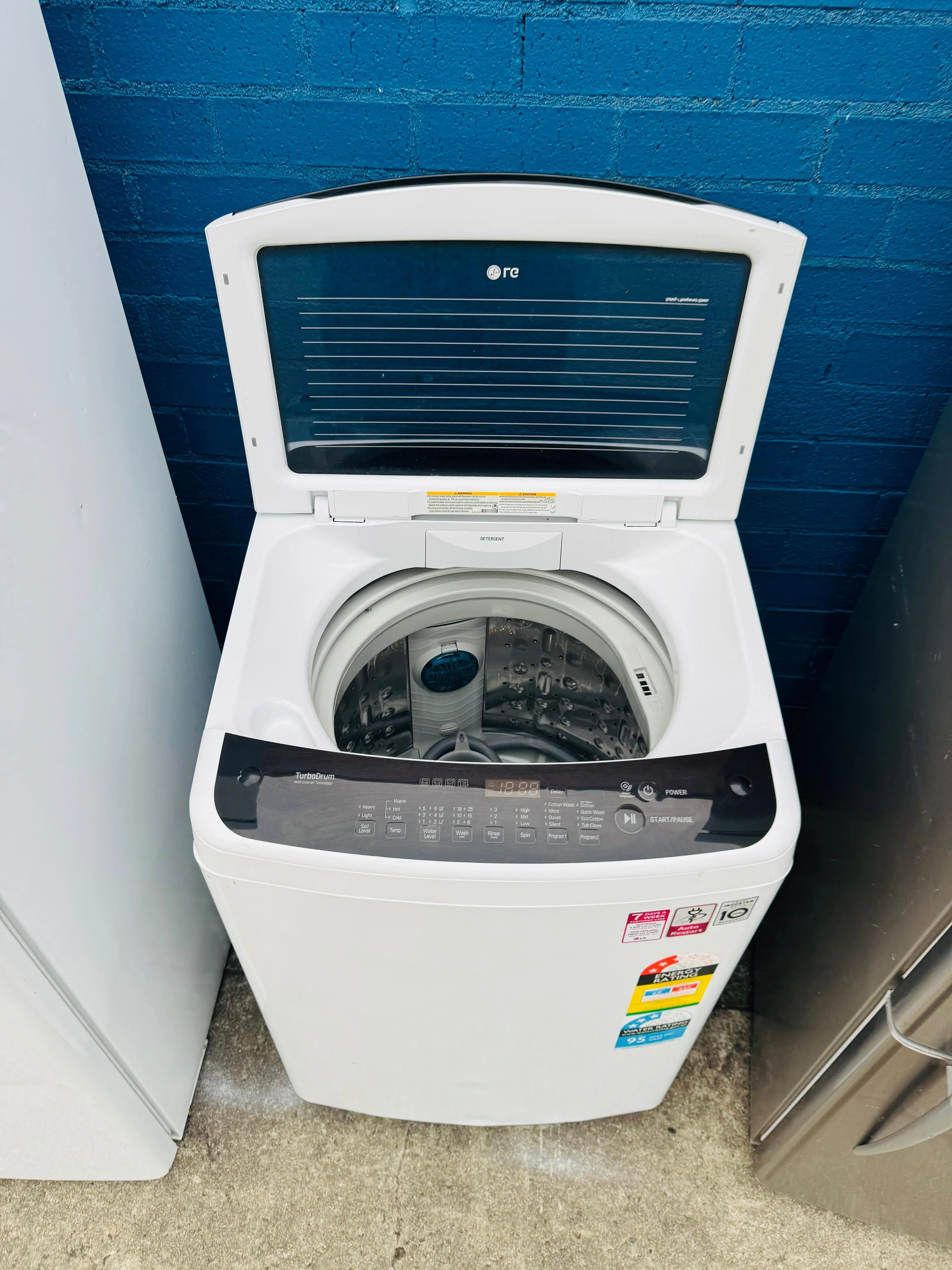 **LG 6.5 KGS TOP LOADER WASHING MACHINE**