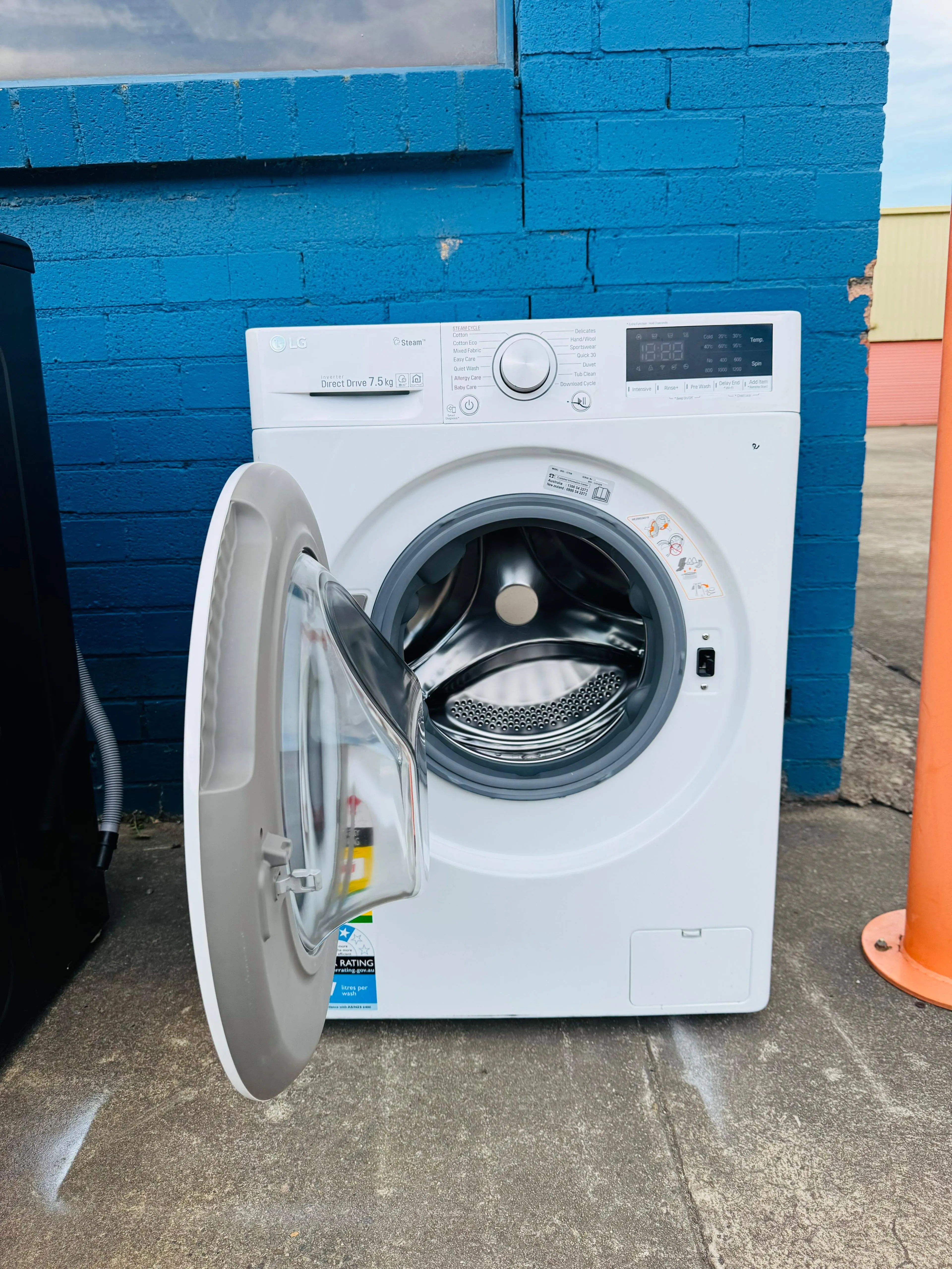**LG 7.5 KGS FRONT LOADER WASHING MACHINE**
