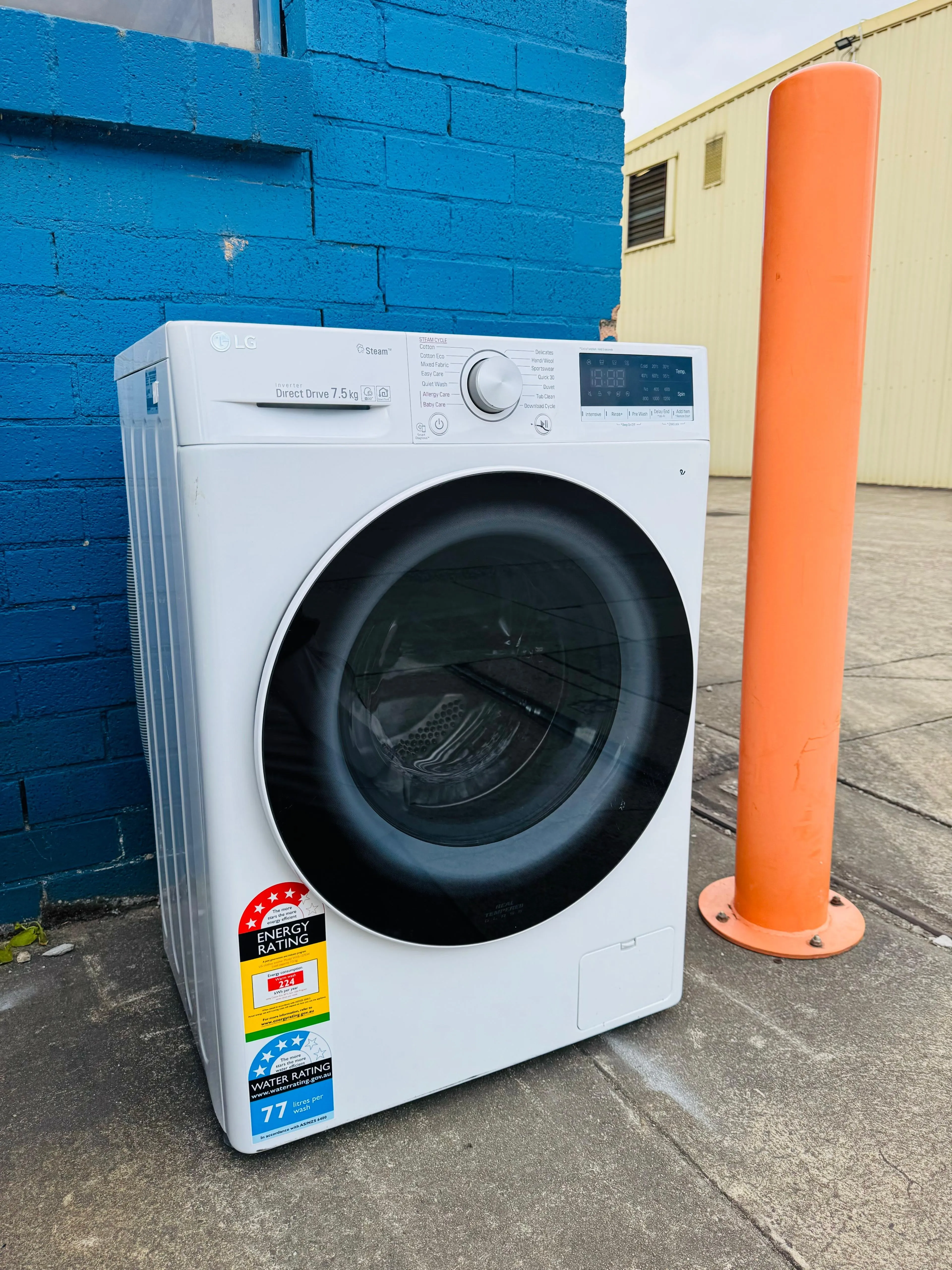 **LG 7.5 KGS FRONT LOADER WASHING MACHINE**