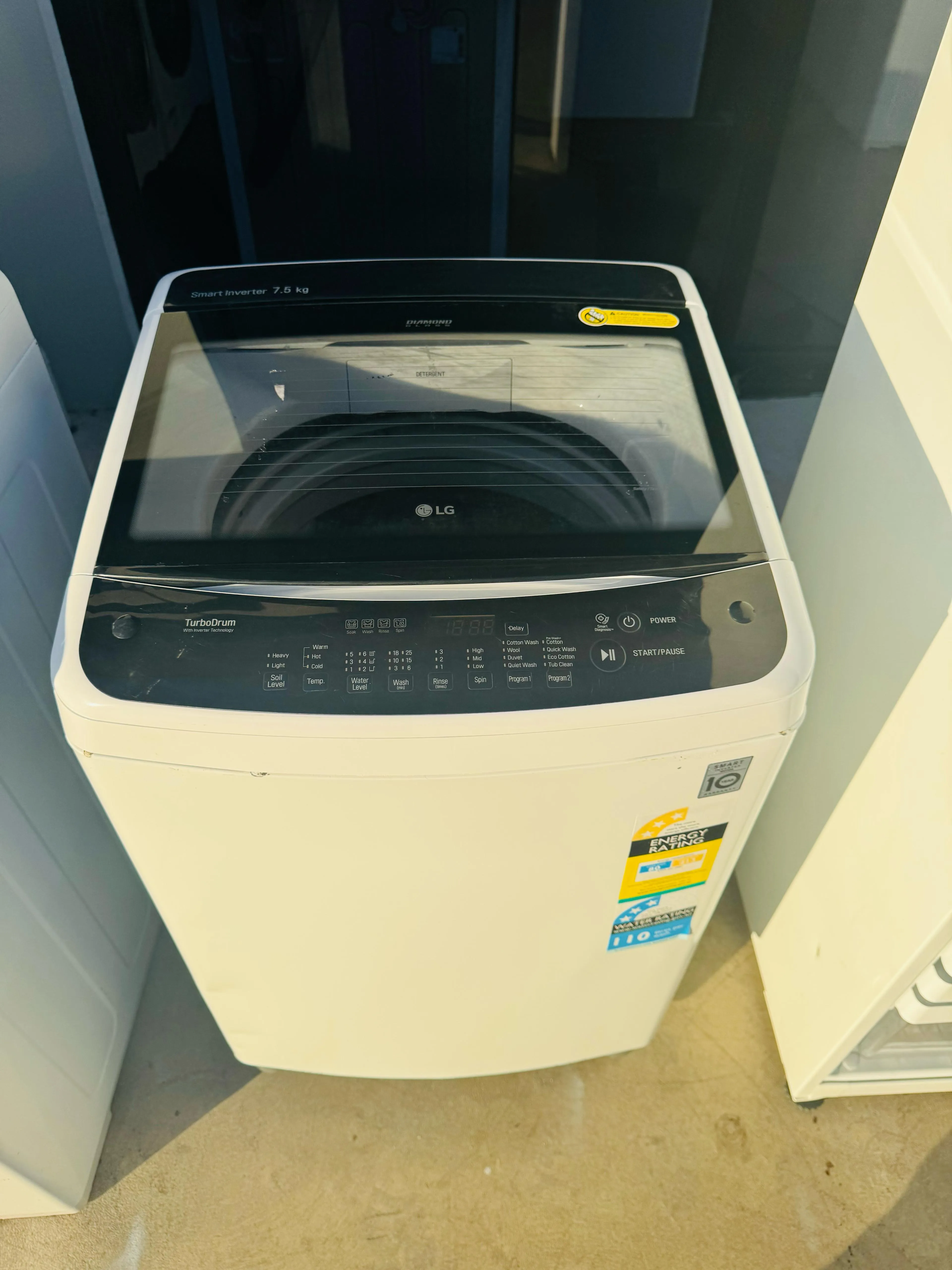 **LG 7.5 KGS TOP LOADER WASHING MACHINE** FREE DELIVERY
