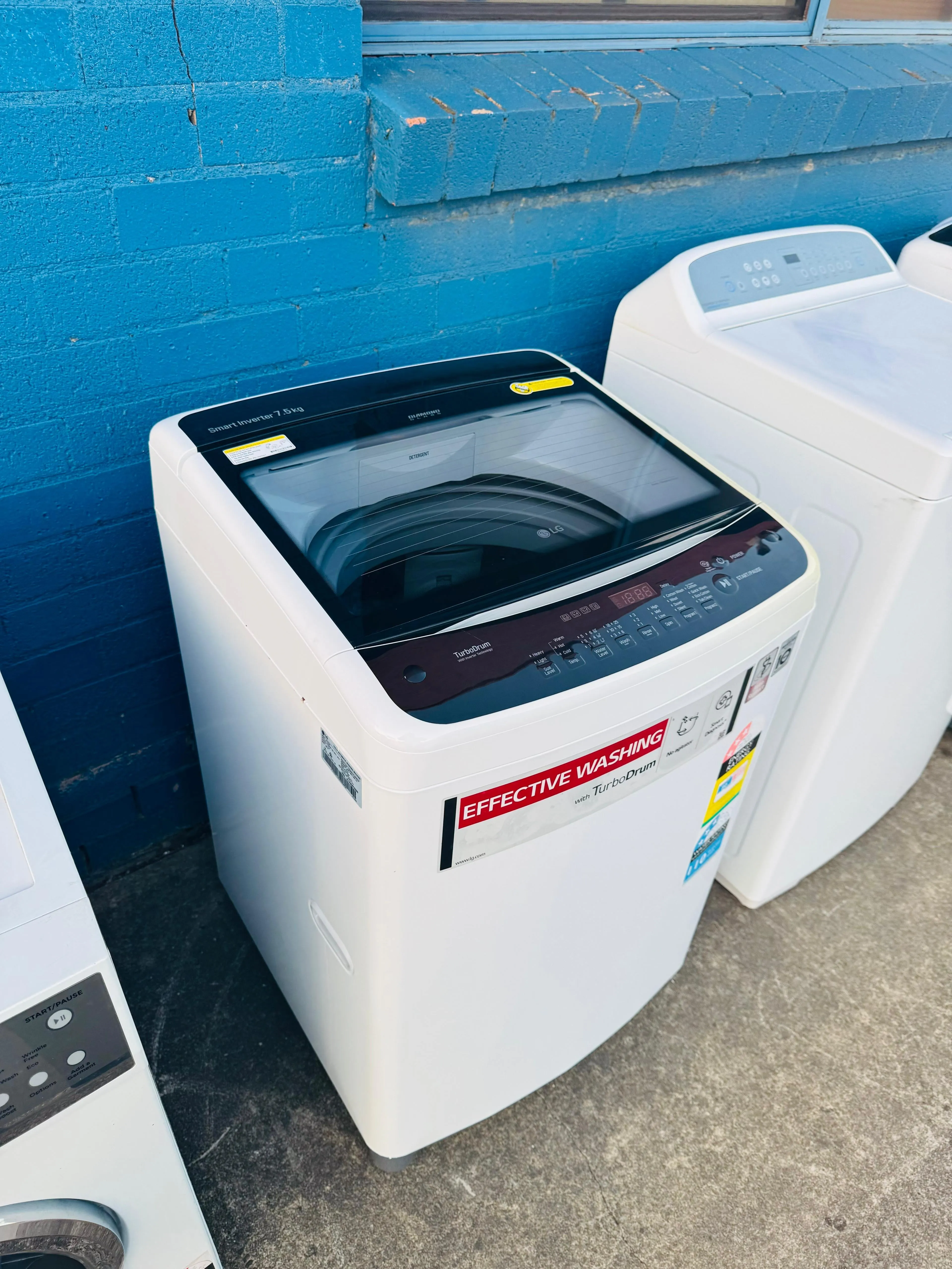 **LG 7.5 KGS TOP LOADER WASHING MACHINE**