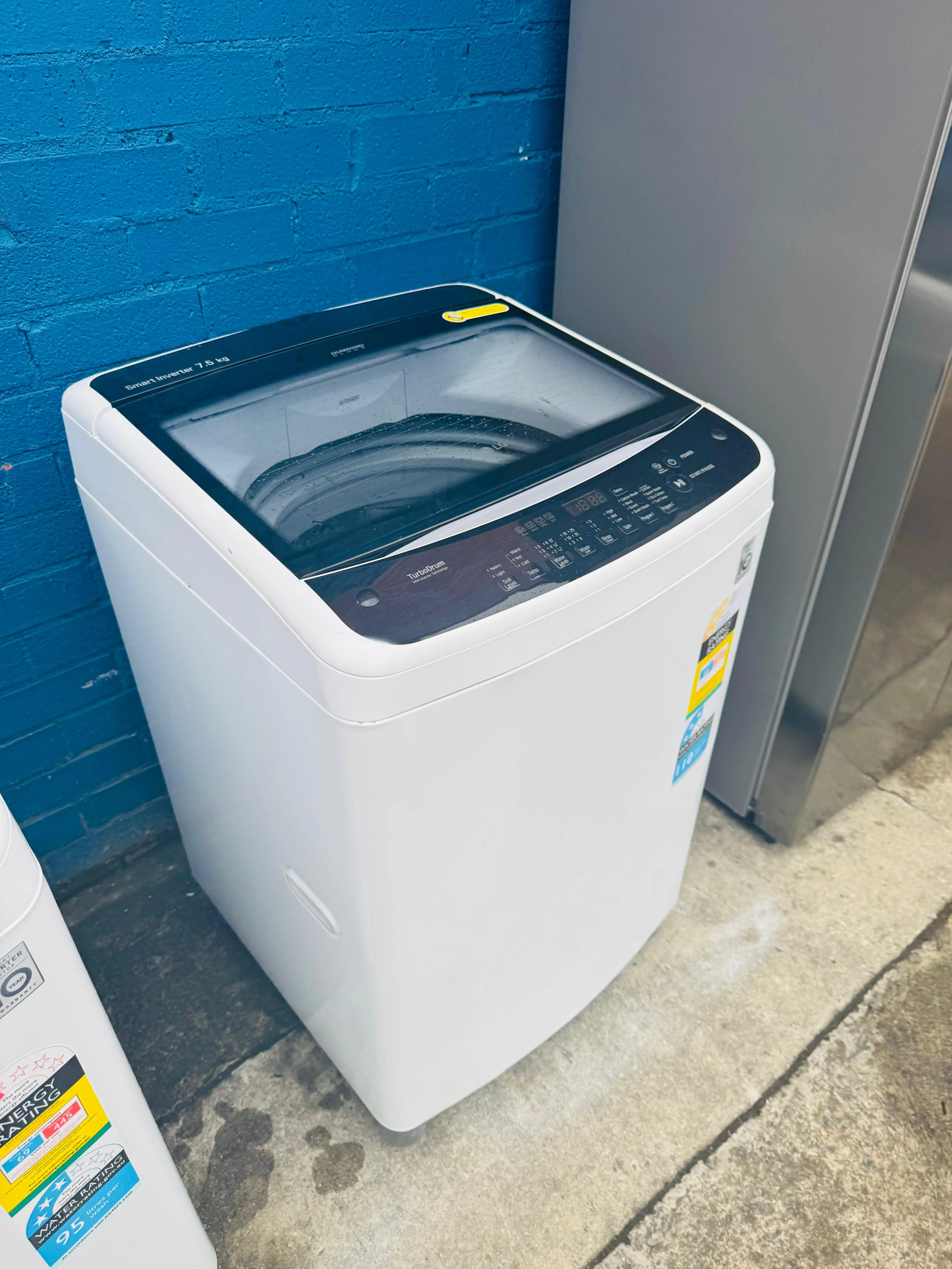 **LG 7.5 KGS TOP LOADER WASHING MACHINE**