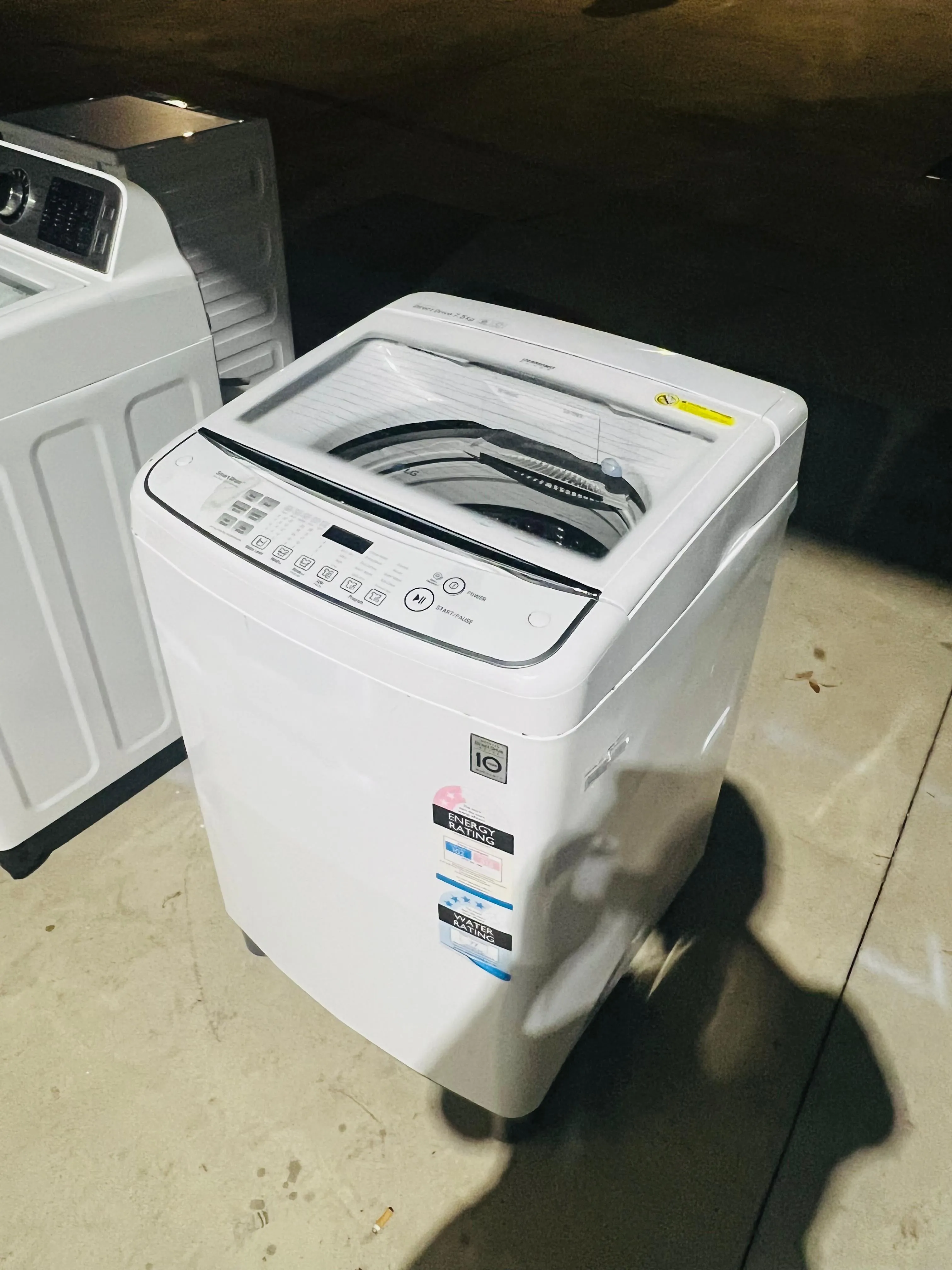 **LG 7.5 KGS TOP LOADER WASHING MACHINE**