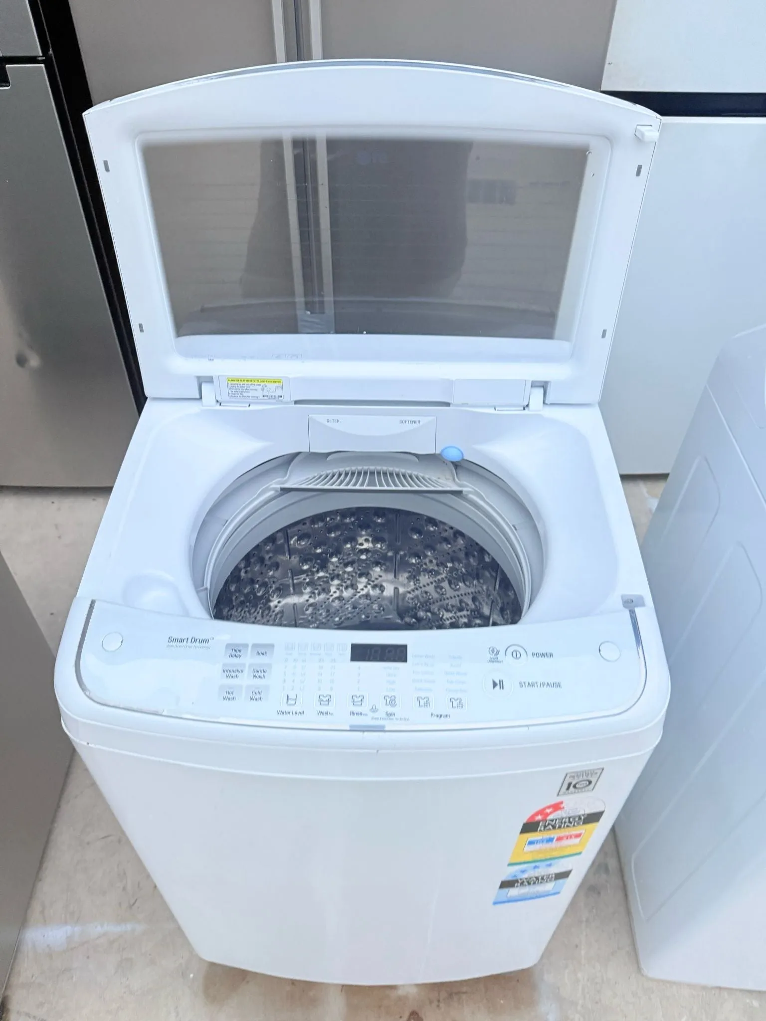 **LG 7.5 KGS TOP LOADER WASHING MACHINE**