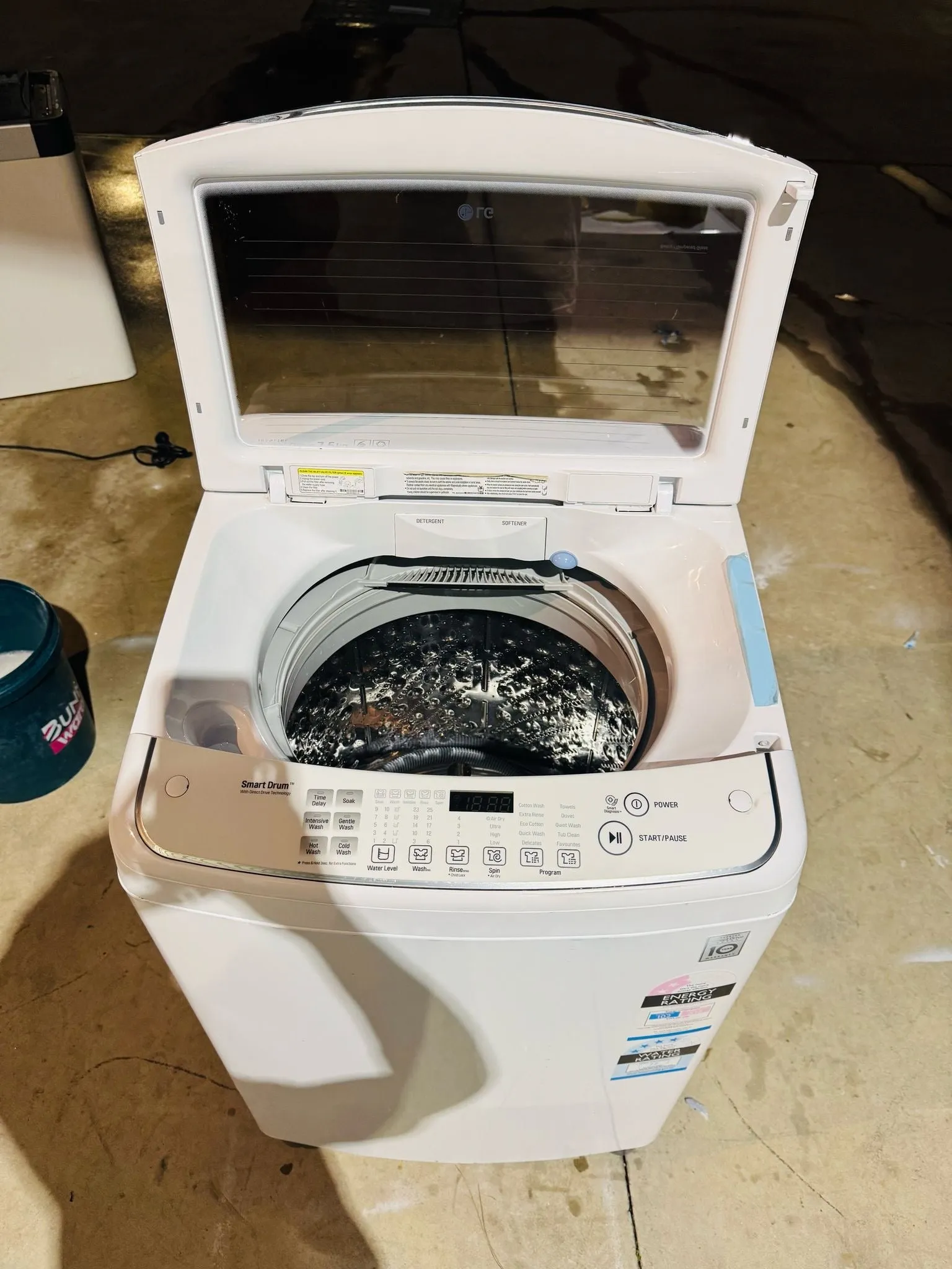 **LG 7.5 KGS TOP LOADER WASHING MACHINE**