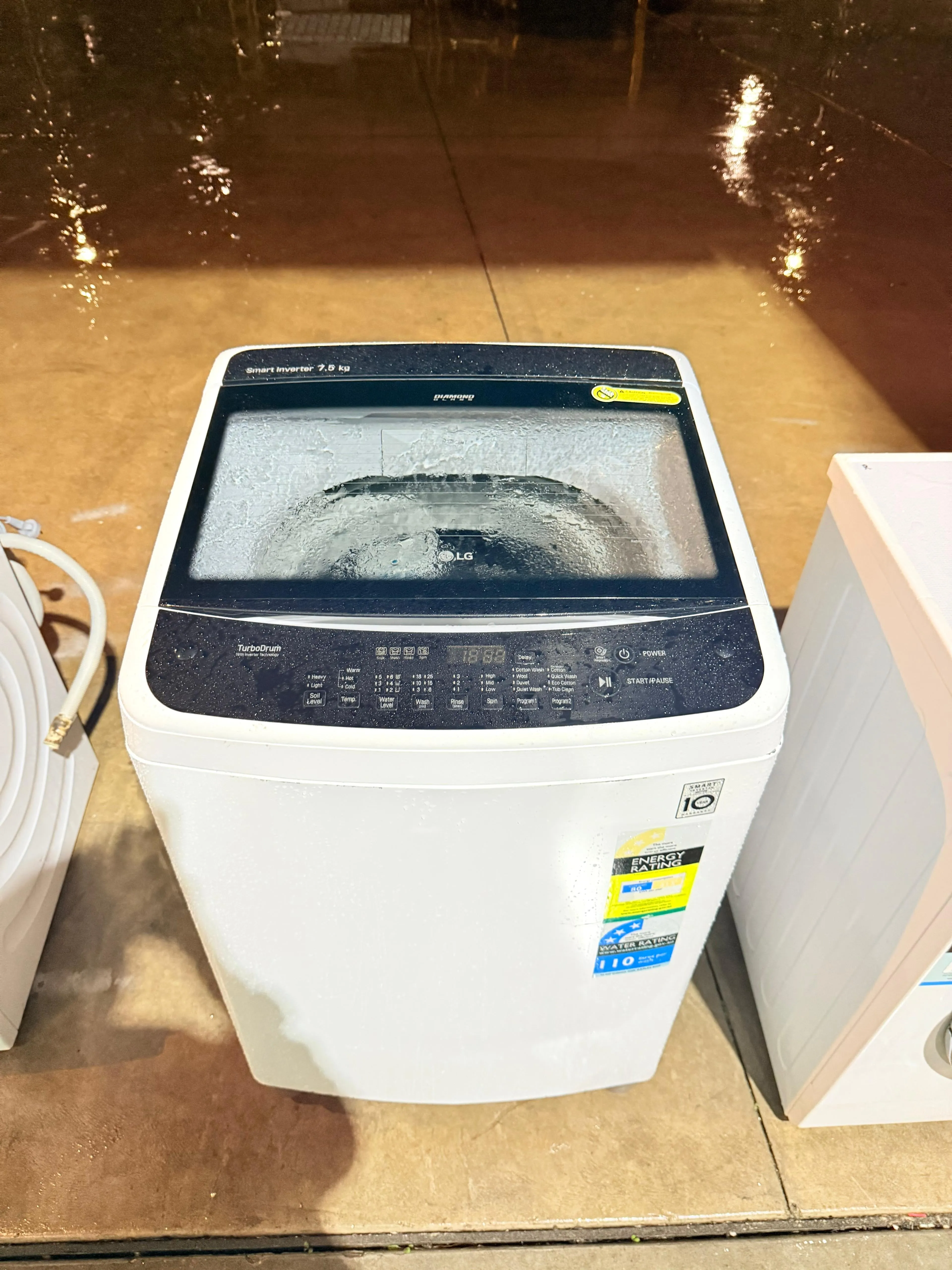 **LG 7.5 KGS TOP LOADER WASHING MACHINE**