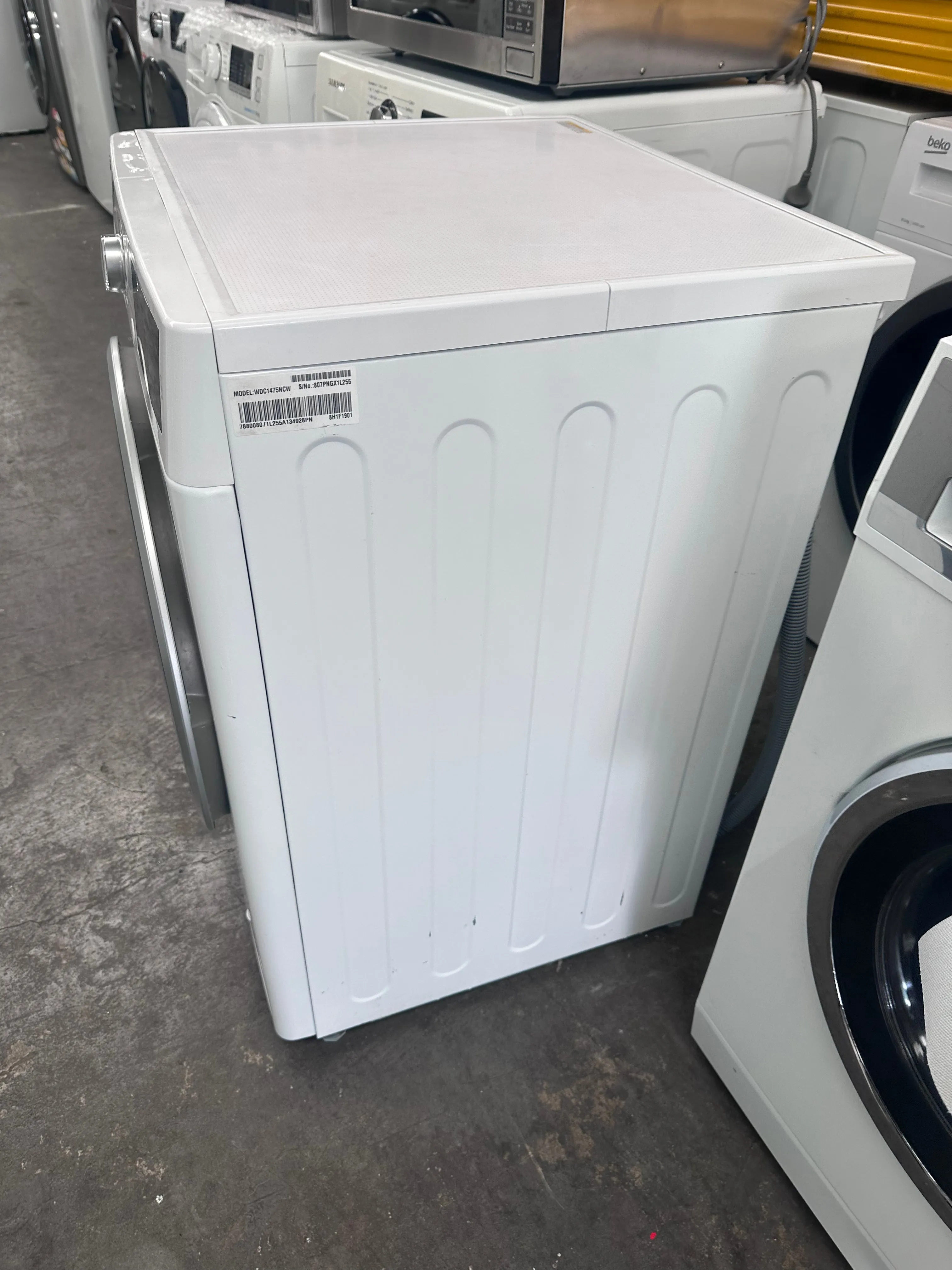 LG 7.5kg/4kg Washer Dryer Combo with 6 Motion Direct Drive [Refurbished]