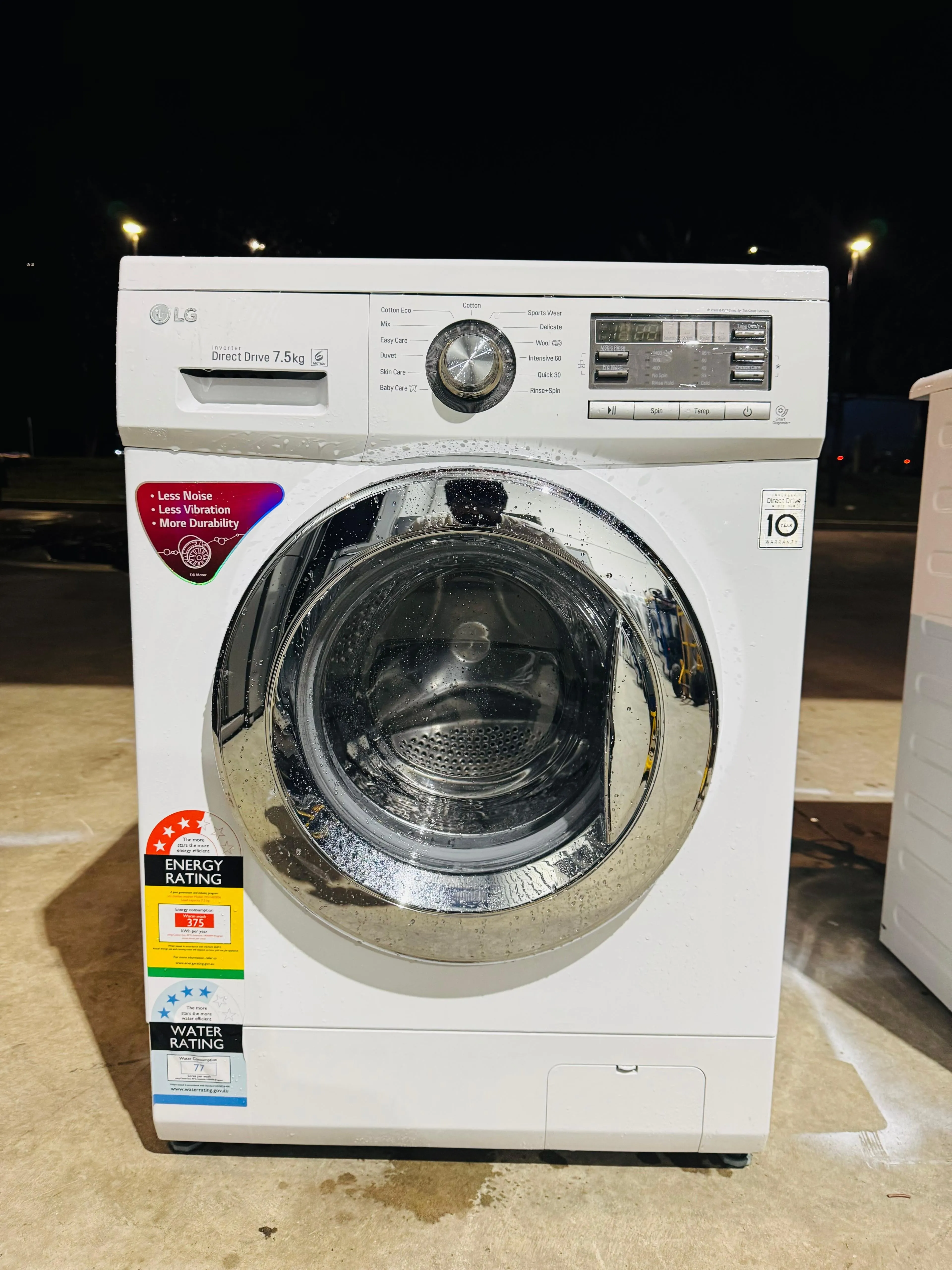 **LG 7.5KGS FRONT LOADER WASHING MACHINE**