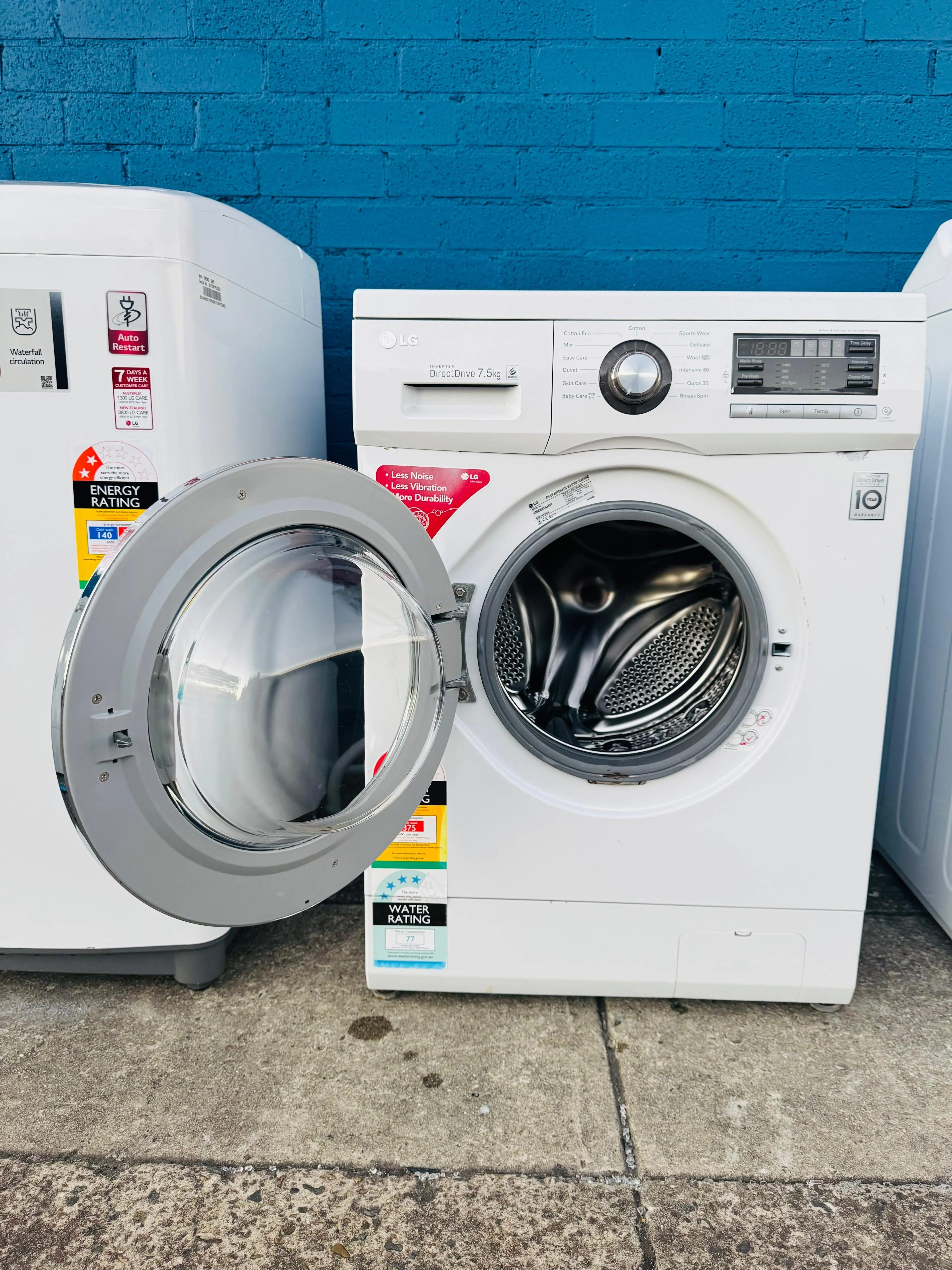 **LG 7.5KGS FRONT LOADER WASHING MACHINE**