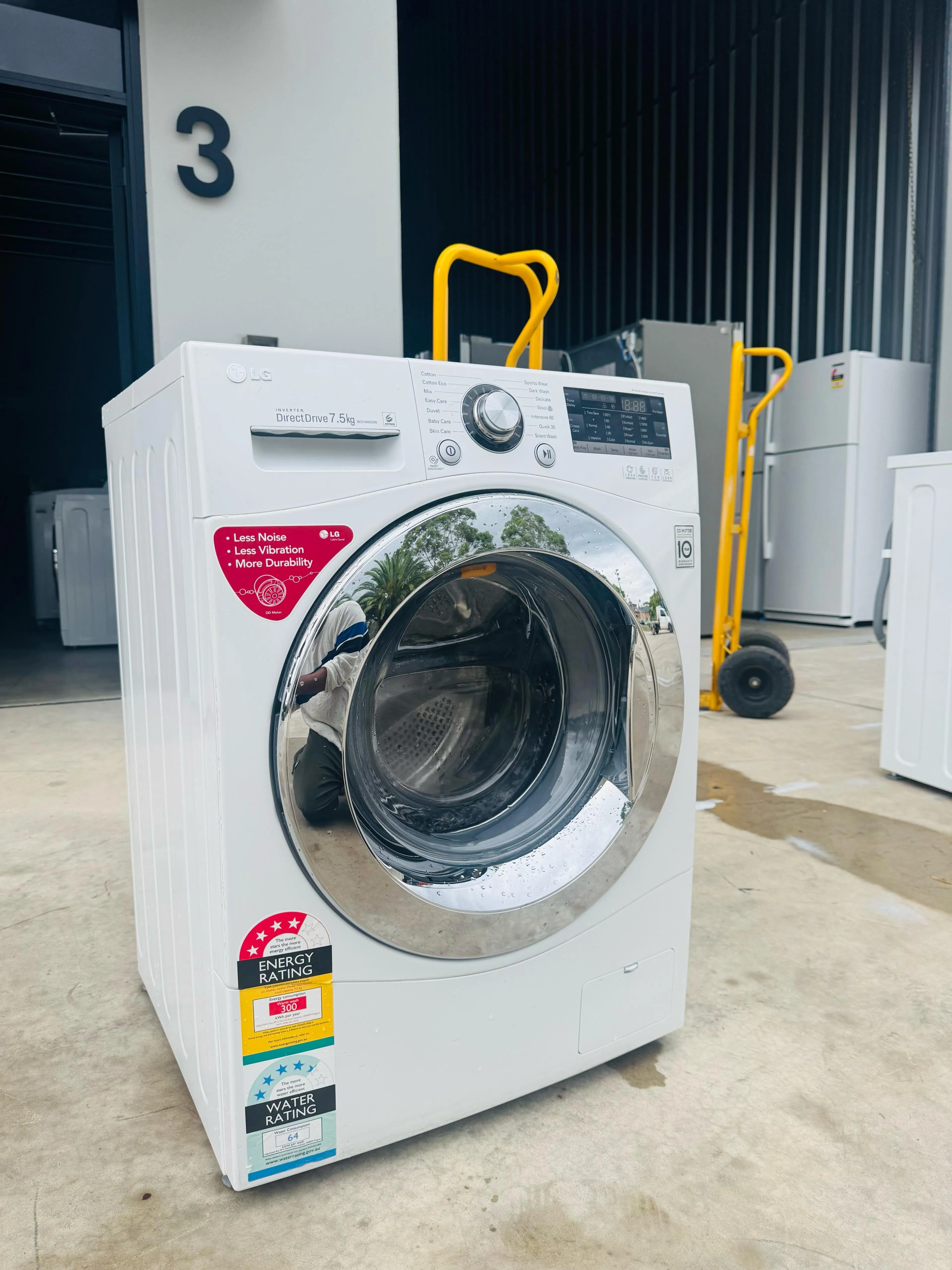 **LG 7.5KGS FRONT LOADER WASHING MACHINE**