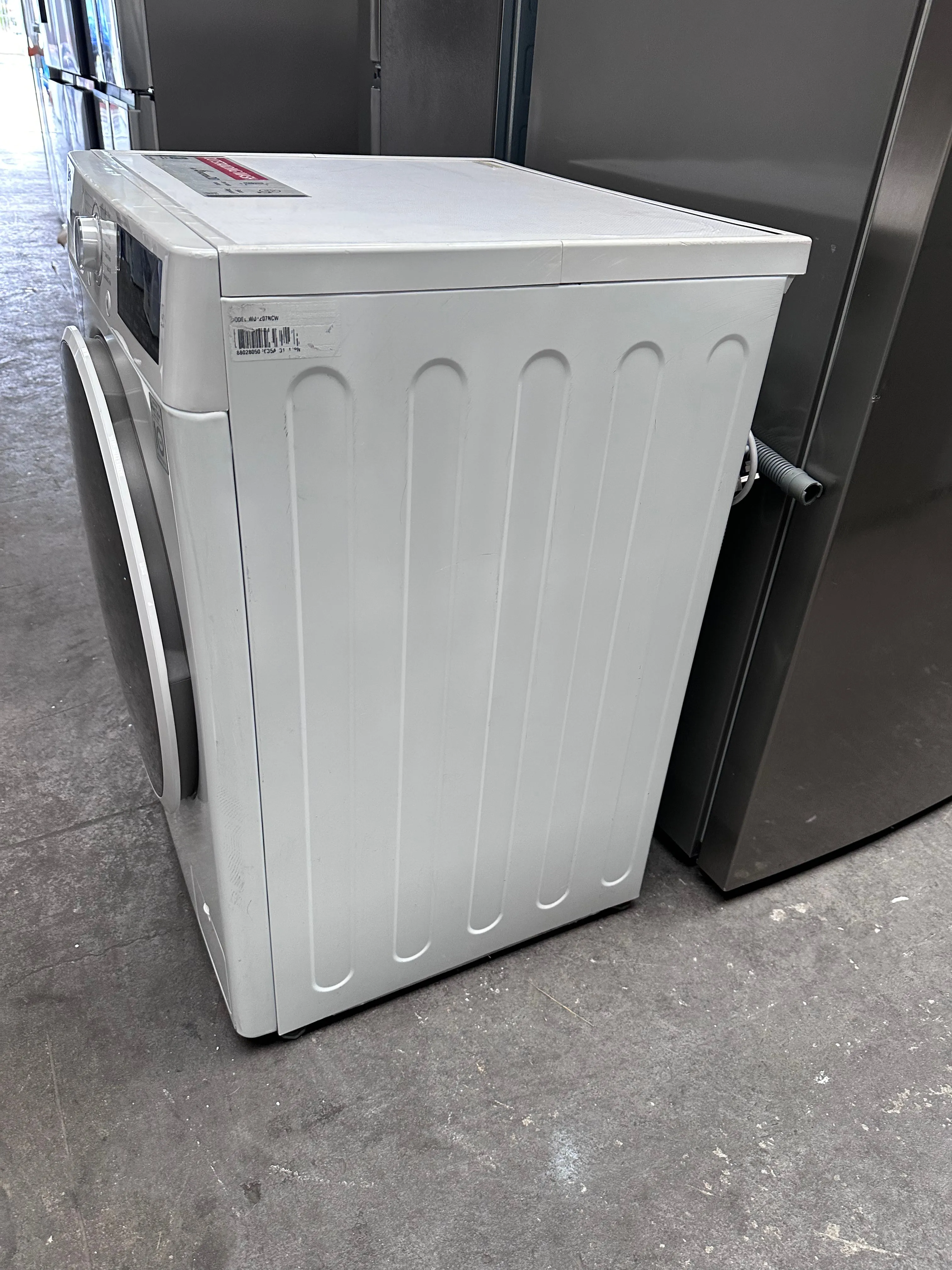 LG 7kg Front Loader [Refurbished]