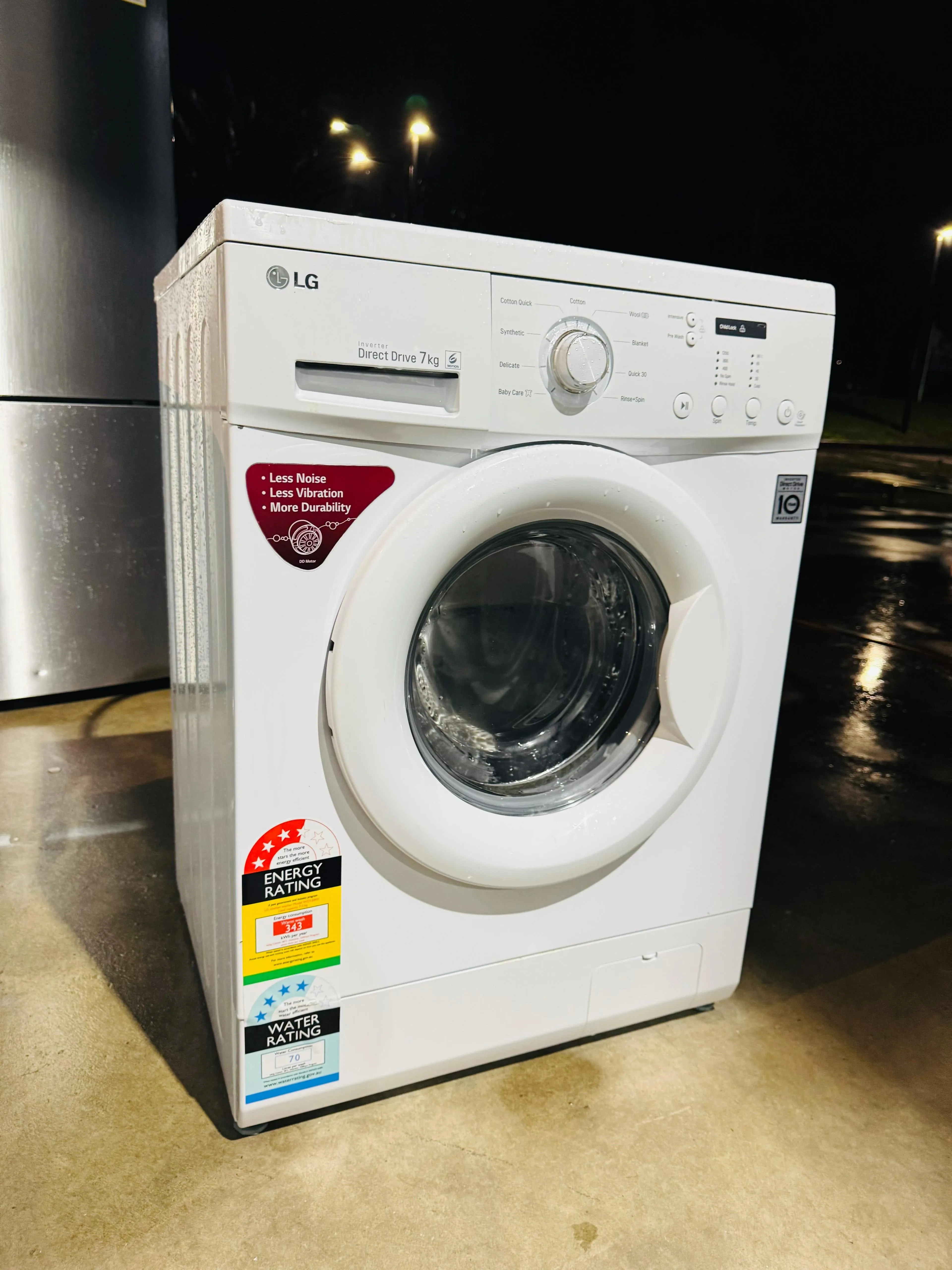 **LG 7KGS FRONT LOADER WASHING MACHINE**