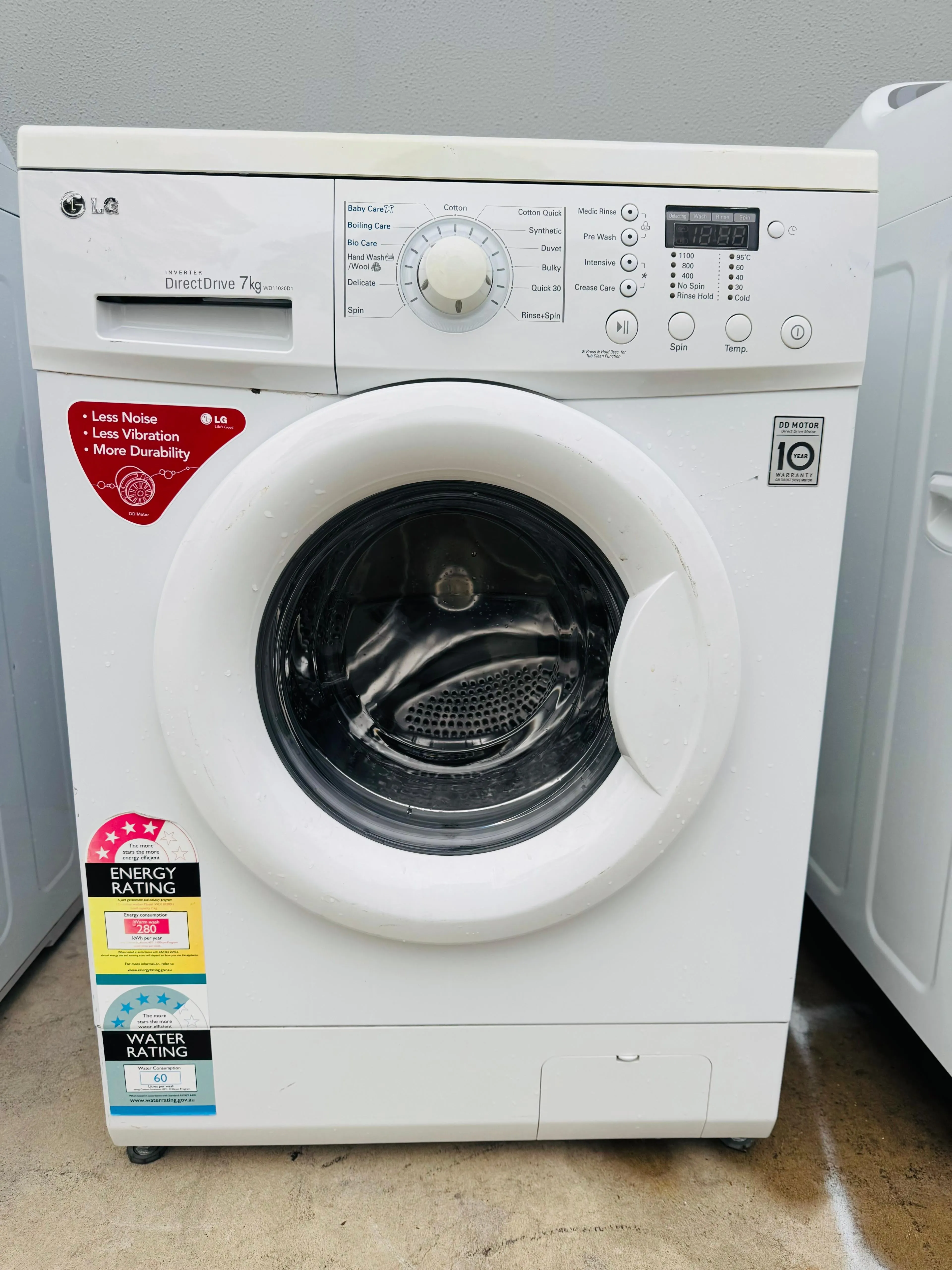 **LG 7KGS FRONT LOADER WASHING MACHINE**