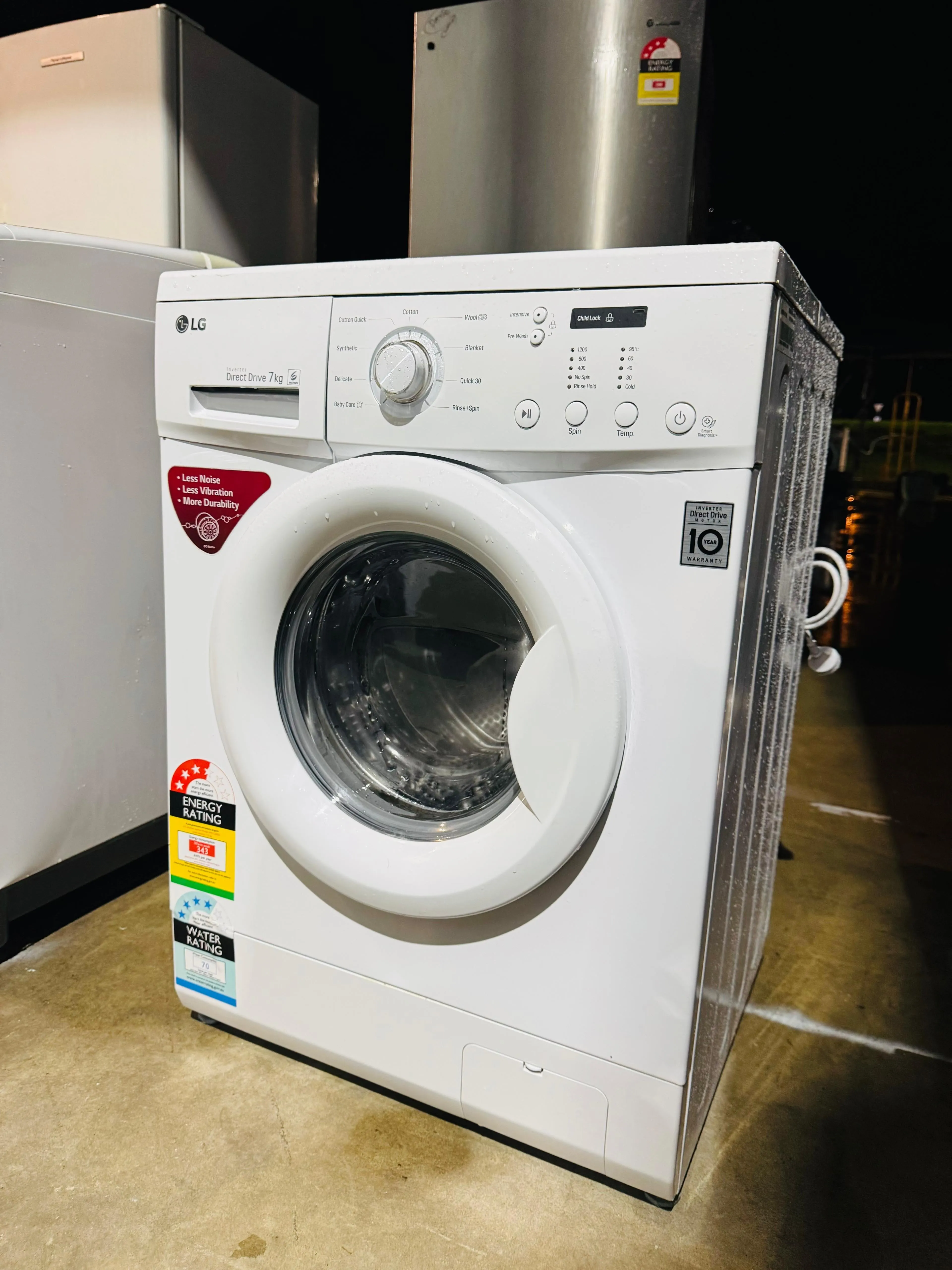 **LG 7KGS FRONT LOADER WASHING MACHINE**