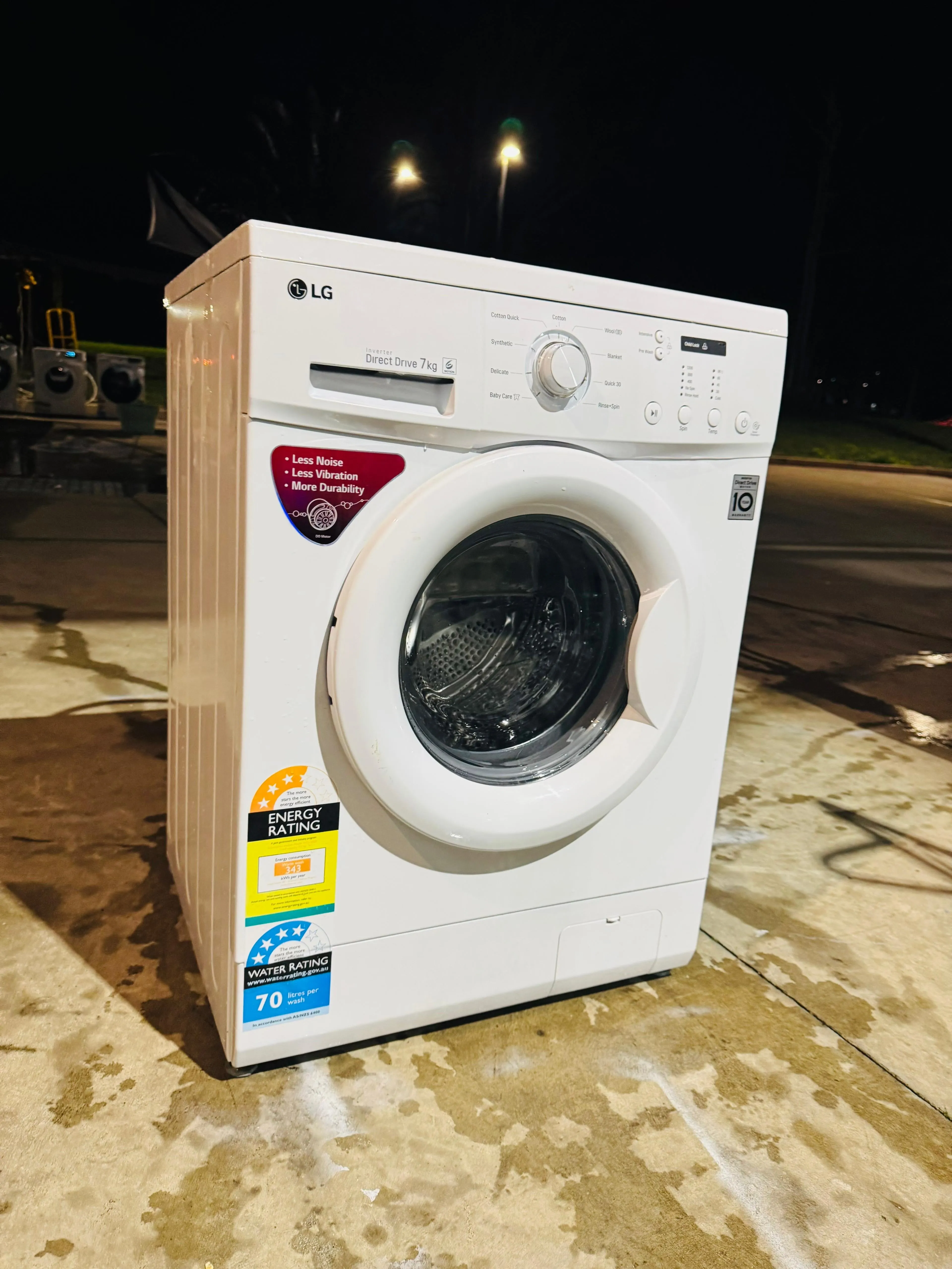 **LG 7KGS FRONT LOADER WASHING MACHINE**