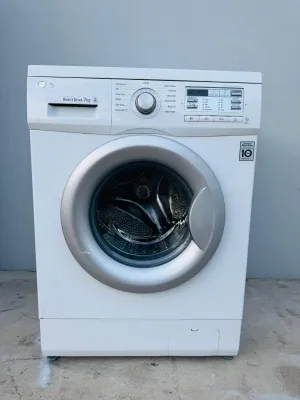 **LG 7KGS FRONT LOADER WASHING MACHINE**