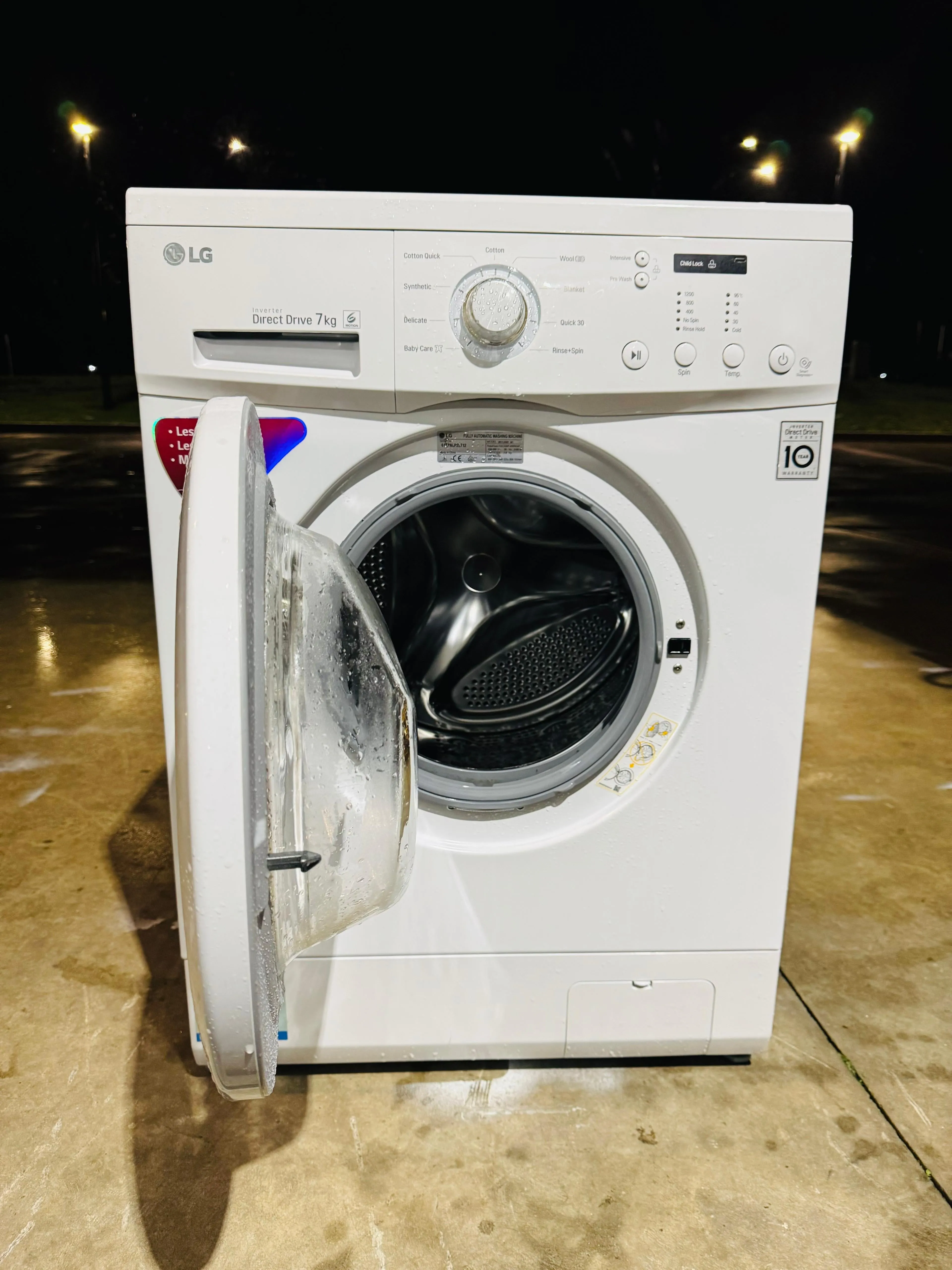 **LG 7KGS FRONT LOADER WASHING MACHINE**