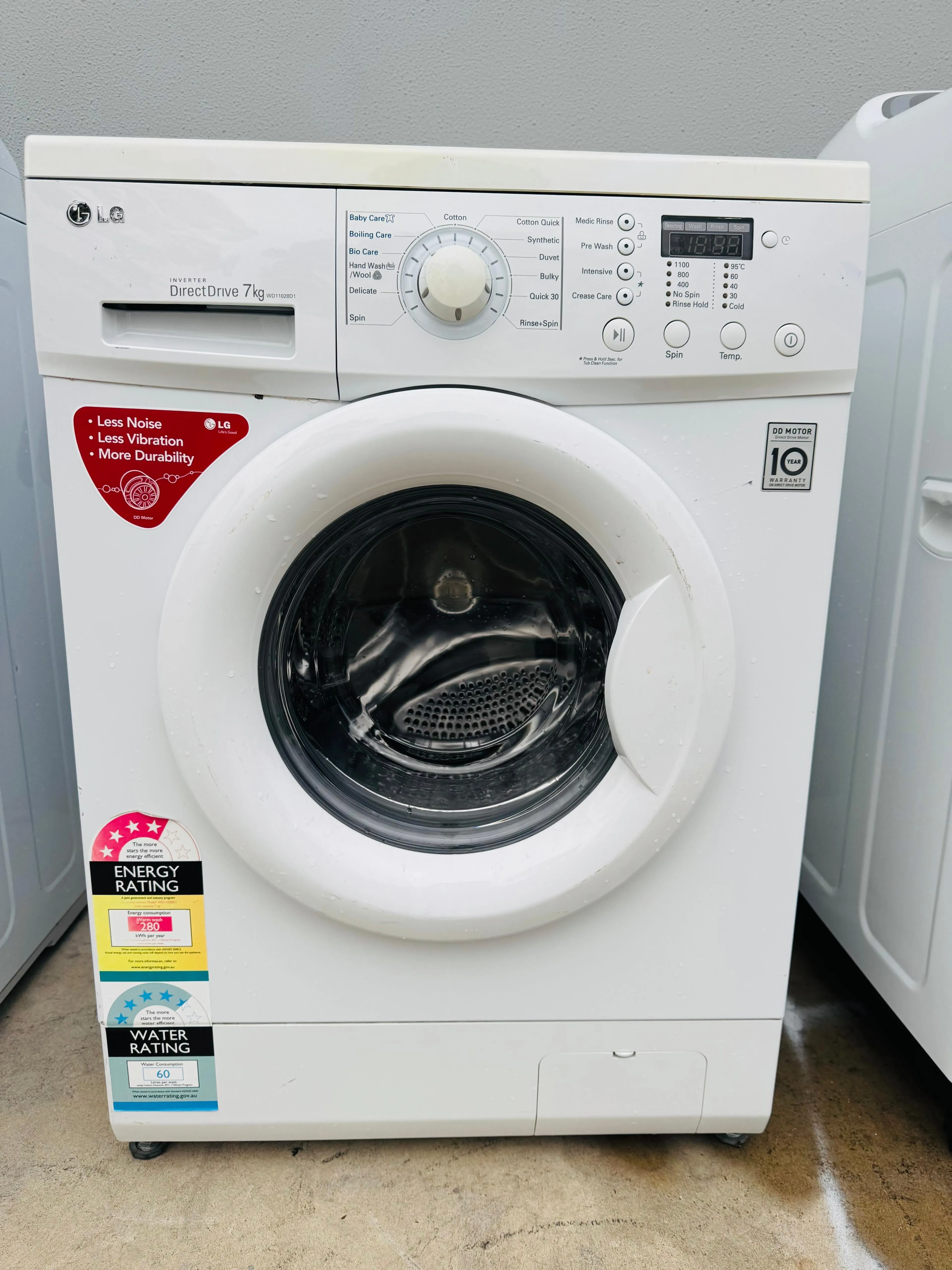 **LG 7KGS FRONT LOADER WASHING MACHINE**