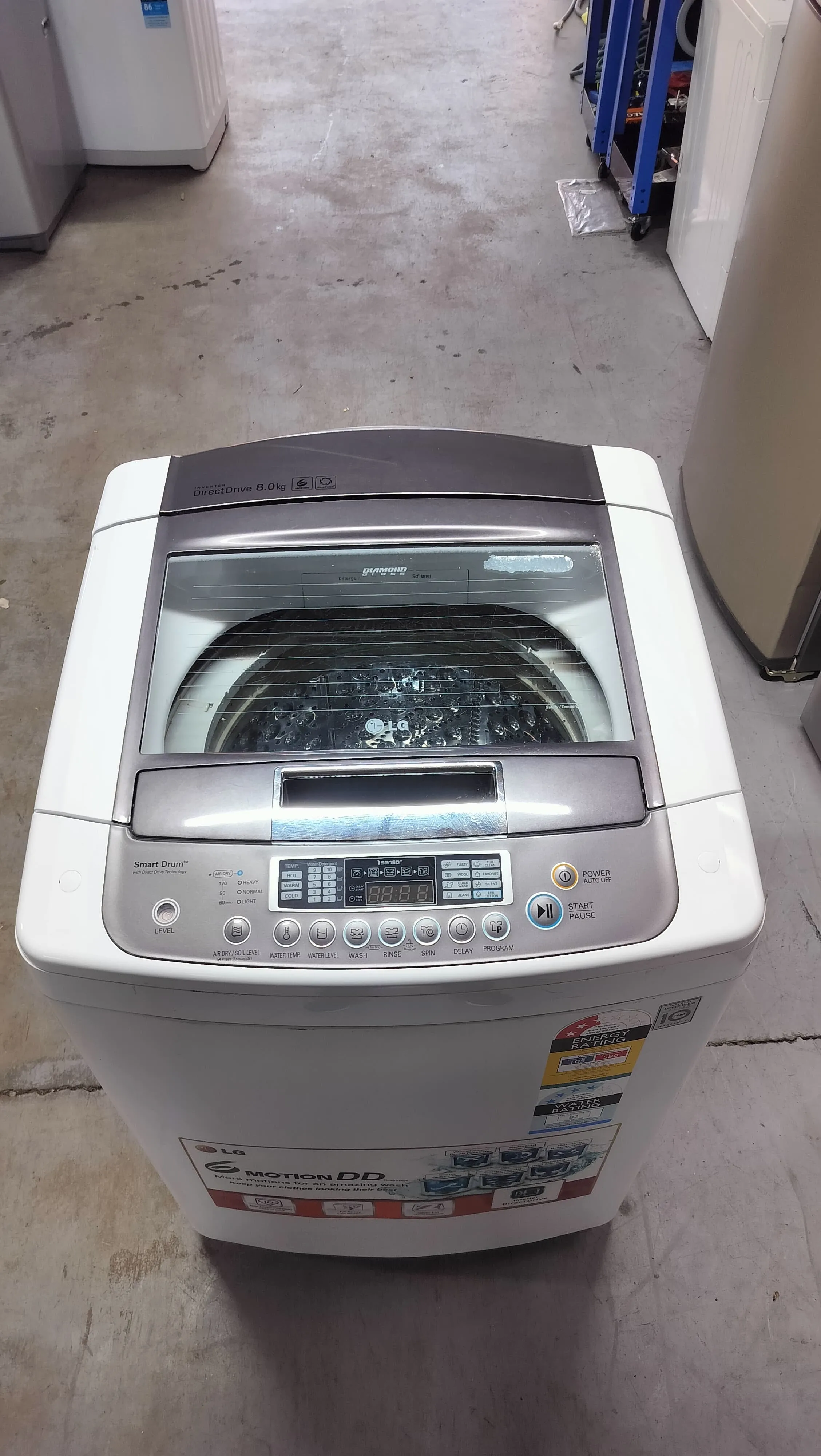 **LG 8 KGS TOPLOADER WASHING MACHINE**