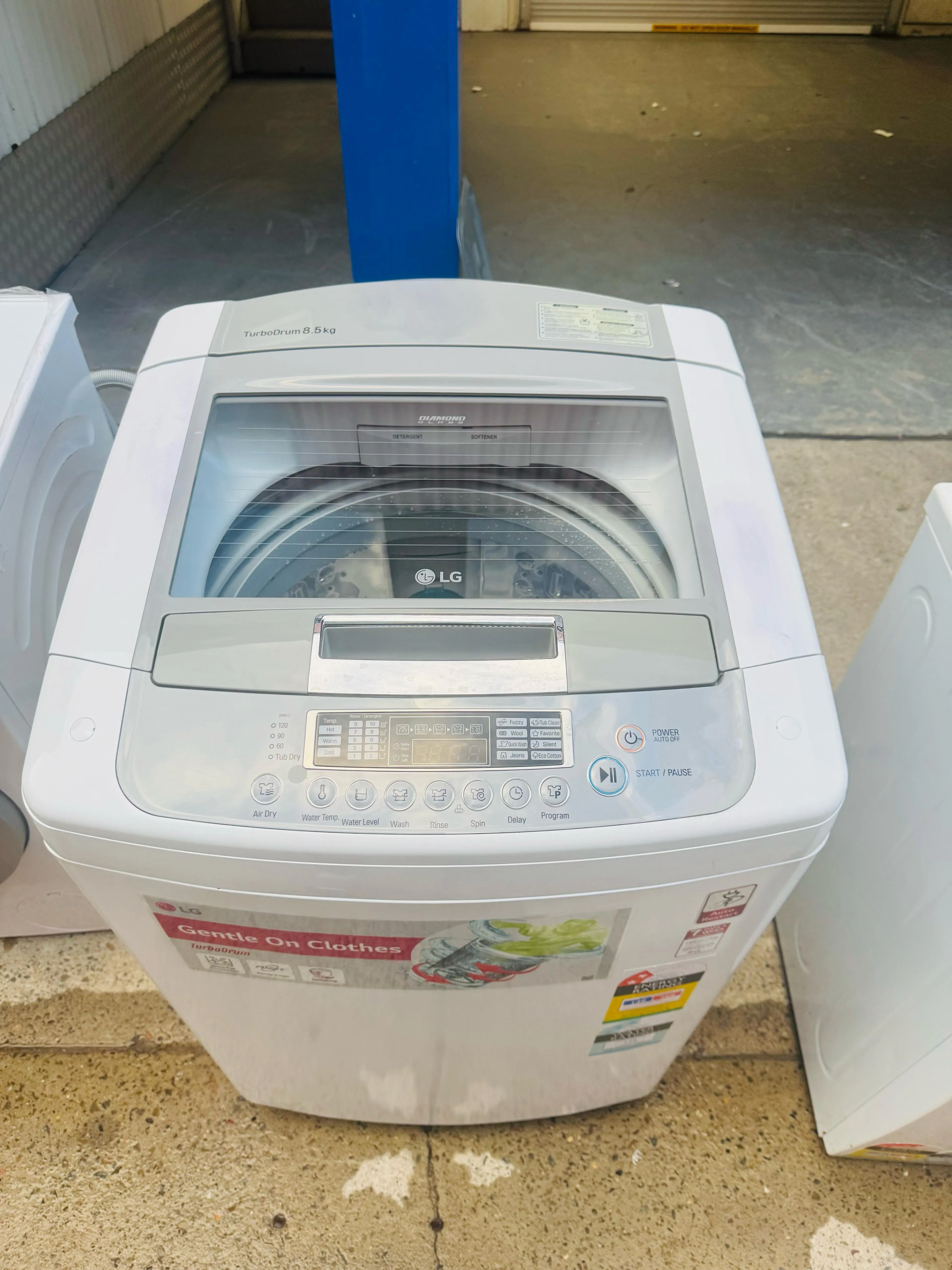 **LG 8.5 KGS TOP LOADER WASHING MACHINE**